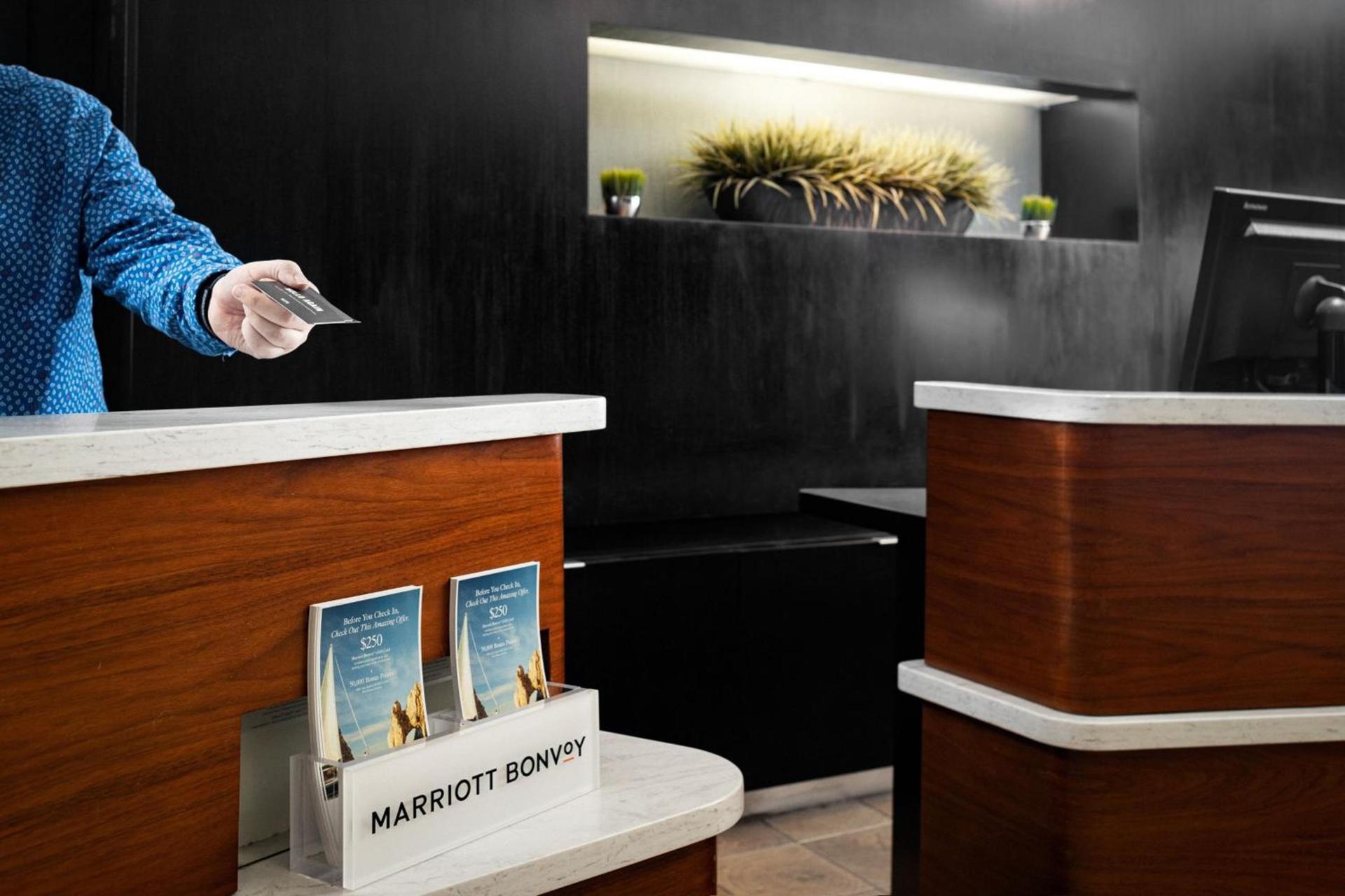 Courtyard by Marriott Houston Medical Center/NRG Park photo 4
