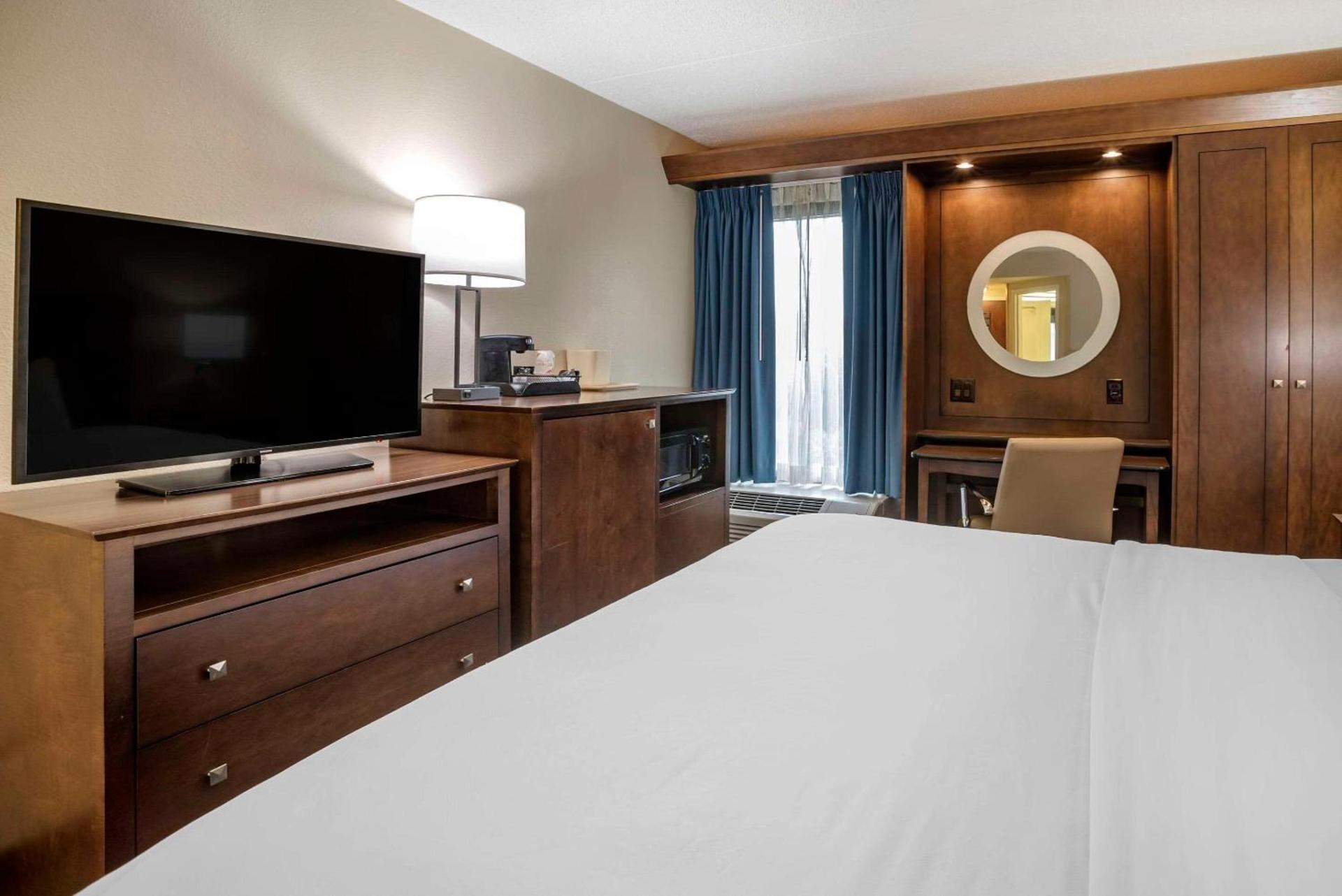 Comfort Inn & Suites Newark - Wilmington photo 10