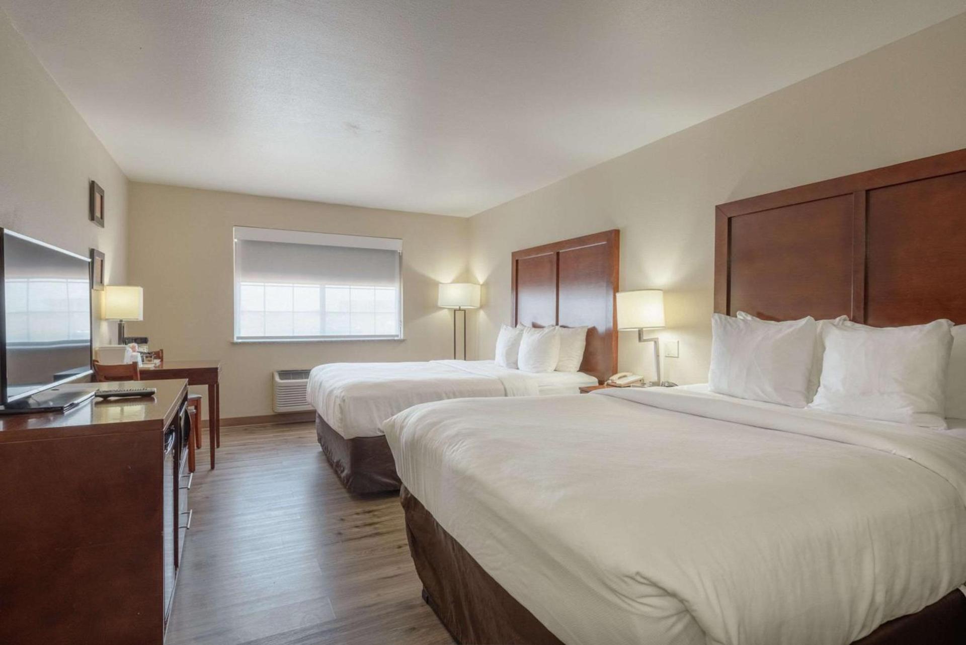 Comfort Inn & Suites Alamosa photo 11