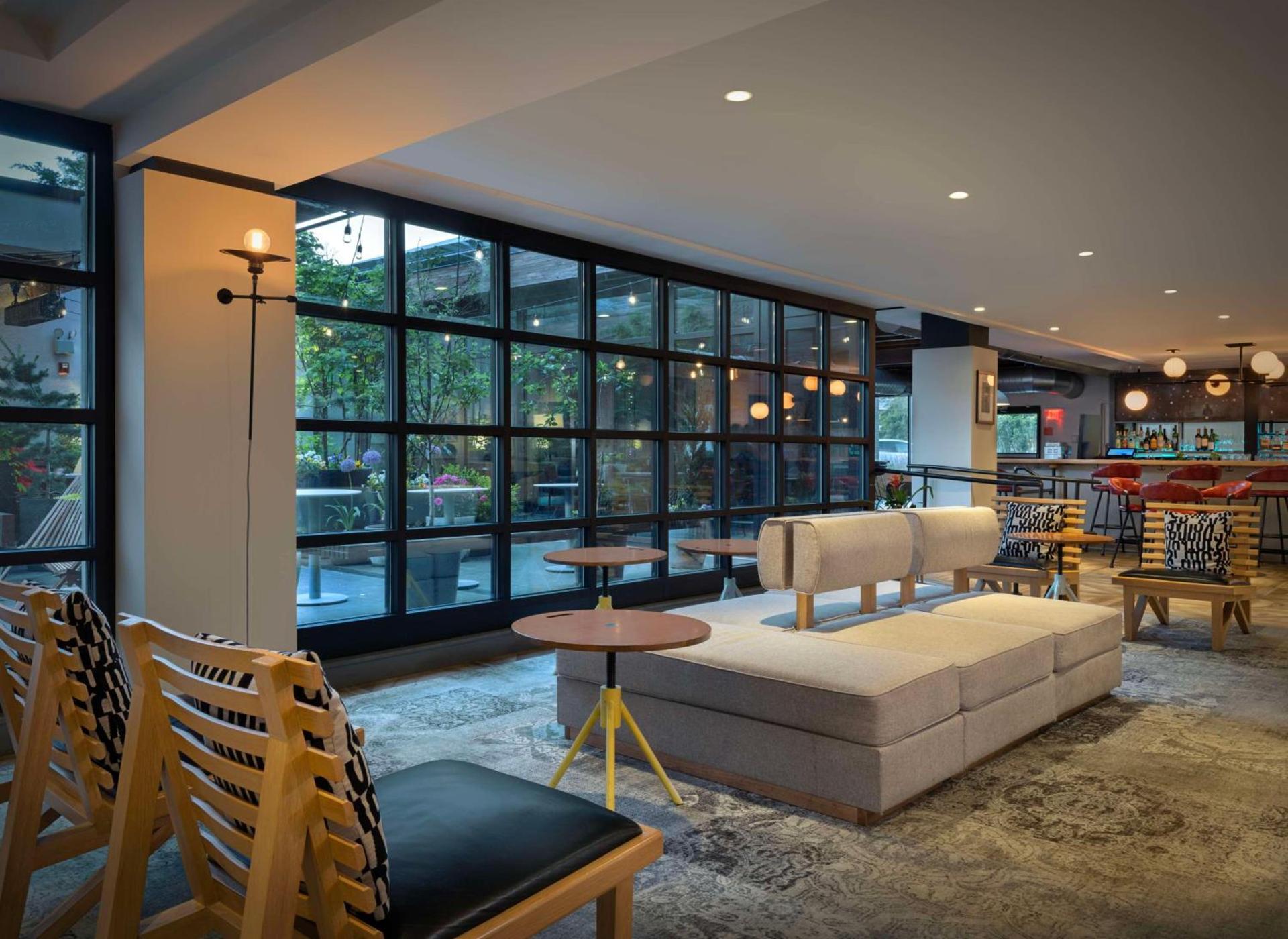 Freepoint Hotel Cambridge, Tapestry Collection by Hilton photo 14