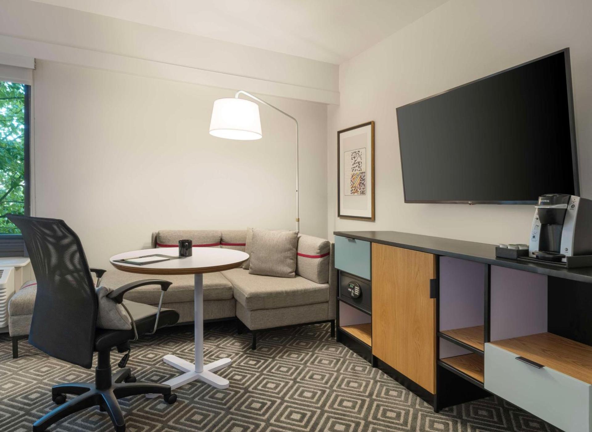 Freepoint Hotel Cambridge, Tapestry Collection by Hilton photo 33