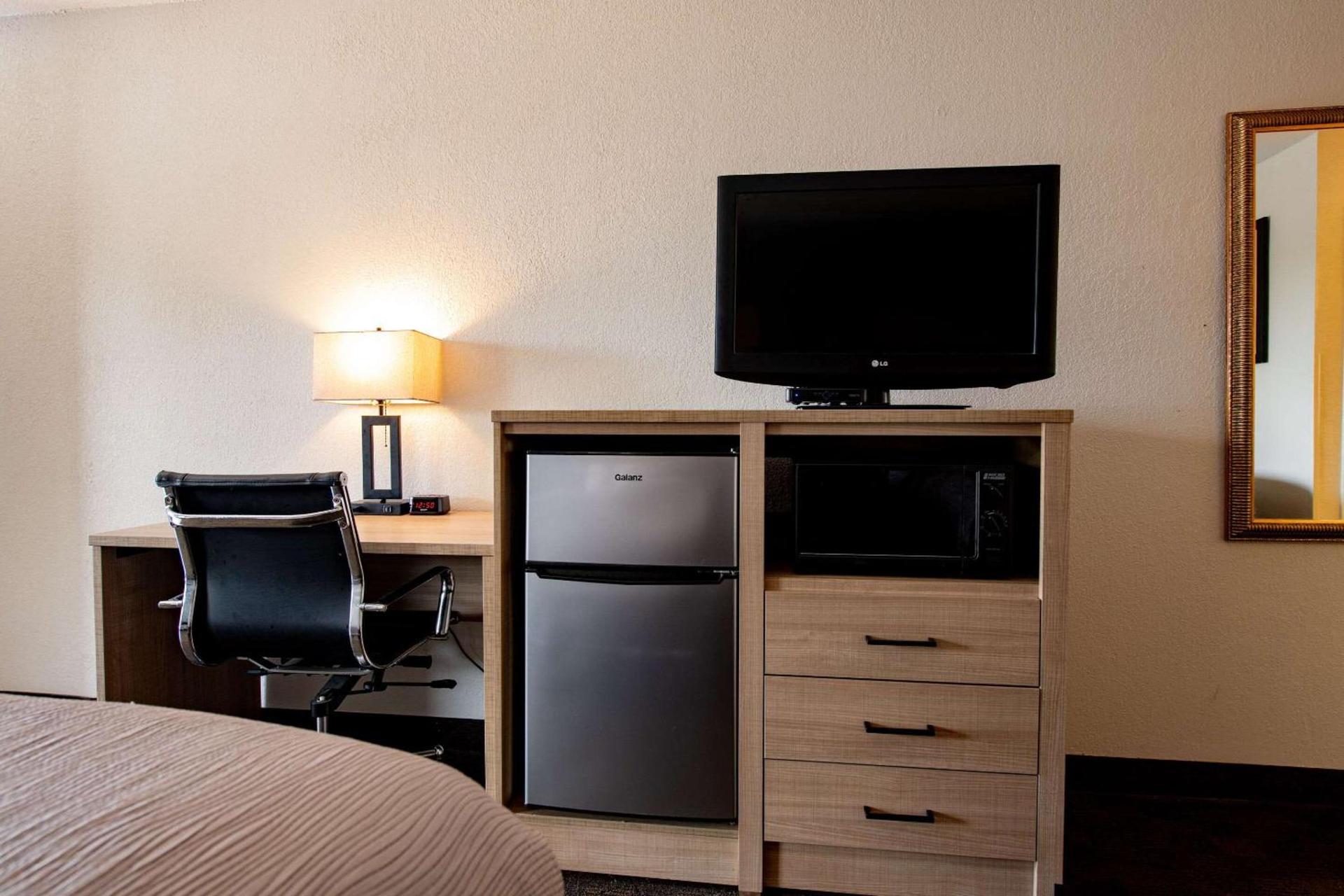 Quality Inn Monroe photo 9
