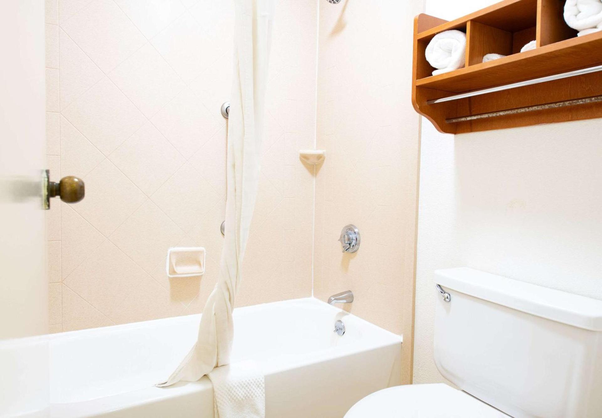 Quality Inn Monroe photo 14