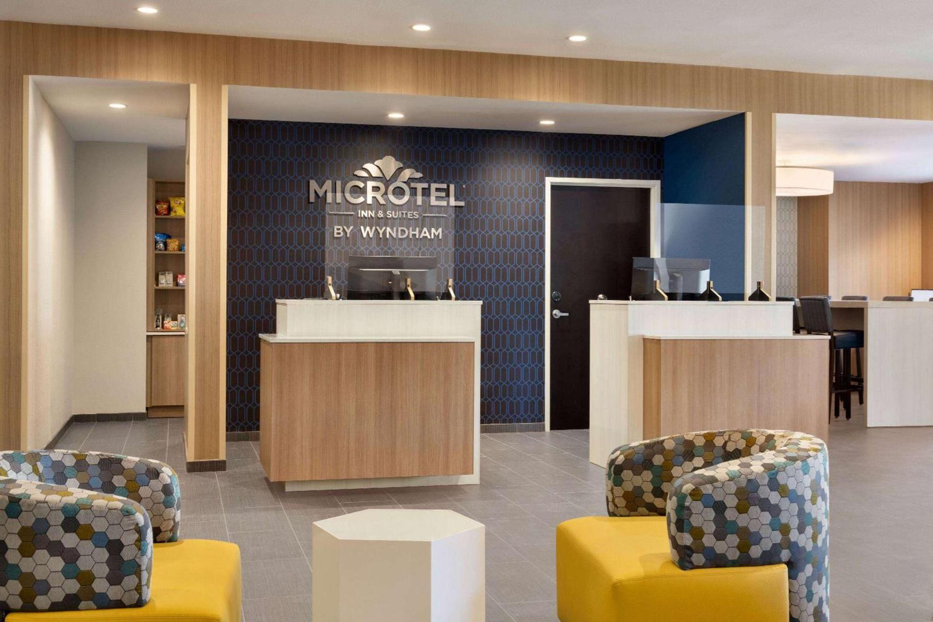Microtel Inn & Suites by Wyndham Gambrills photo 4