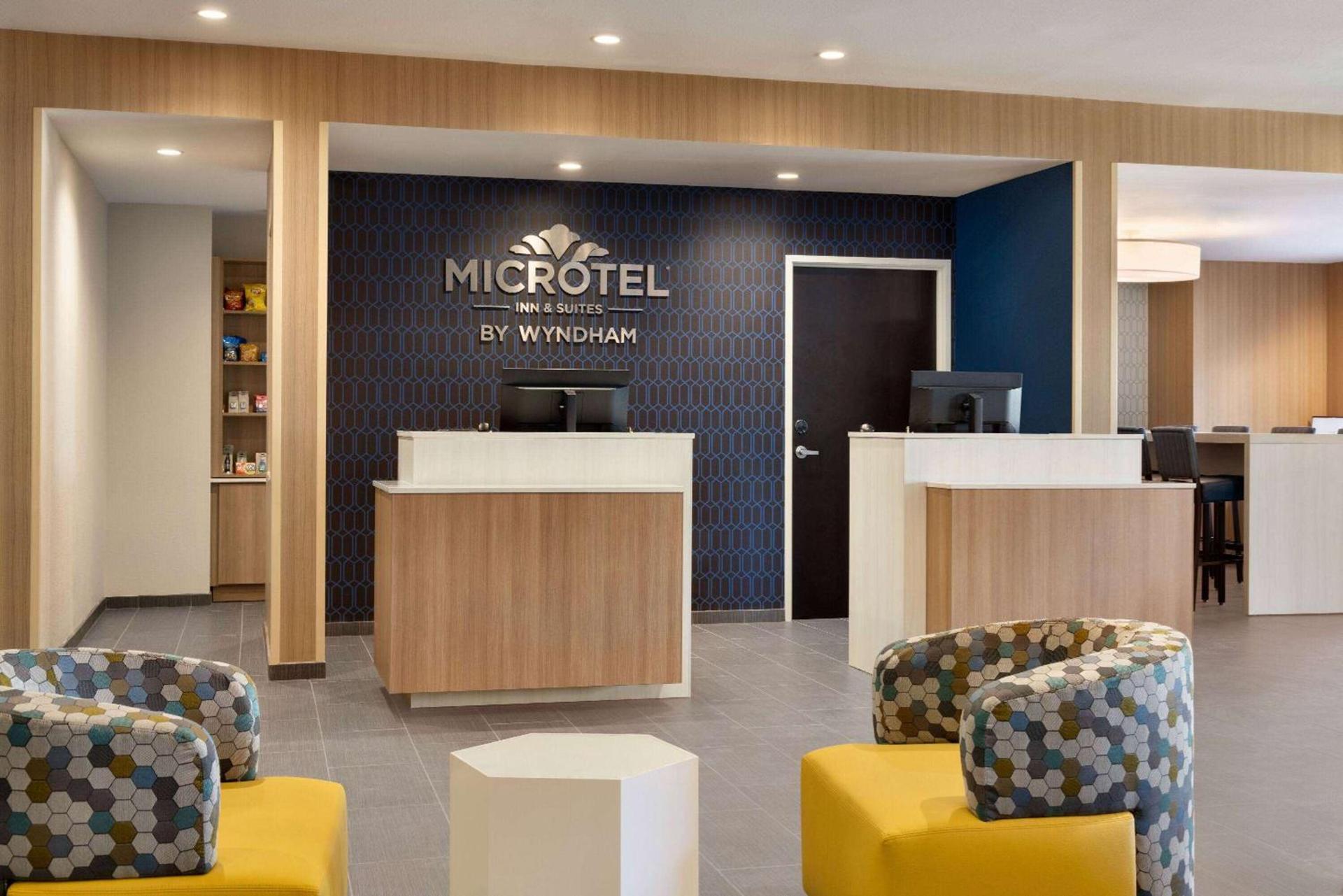 Microtel Inn & Suites by Wyndham Gambrills photo 5