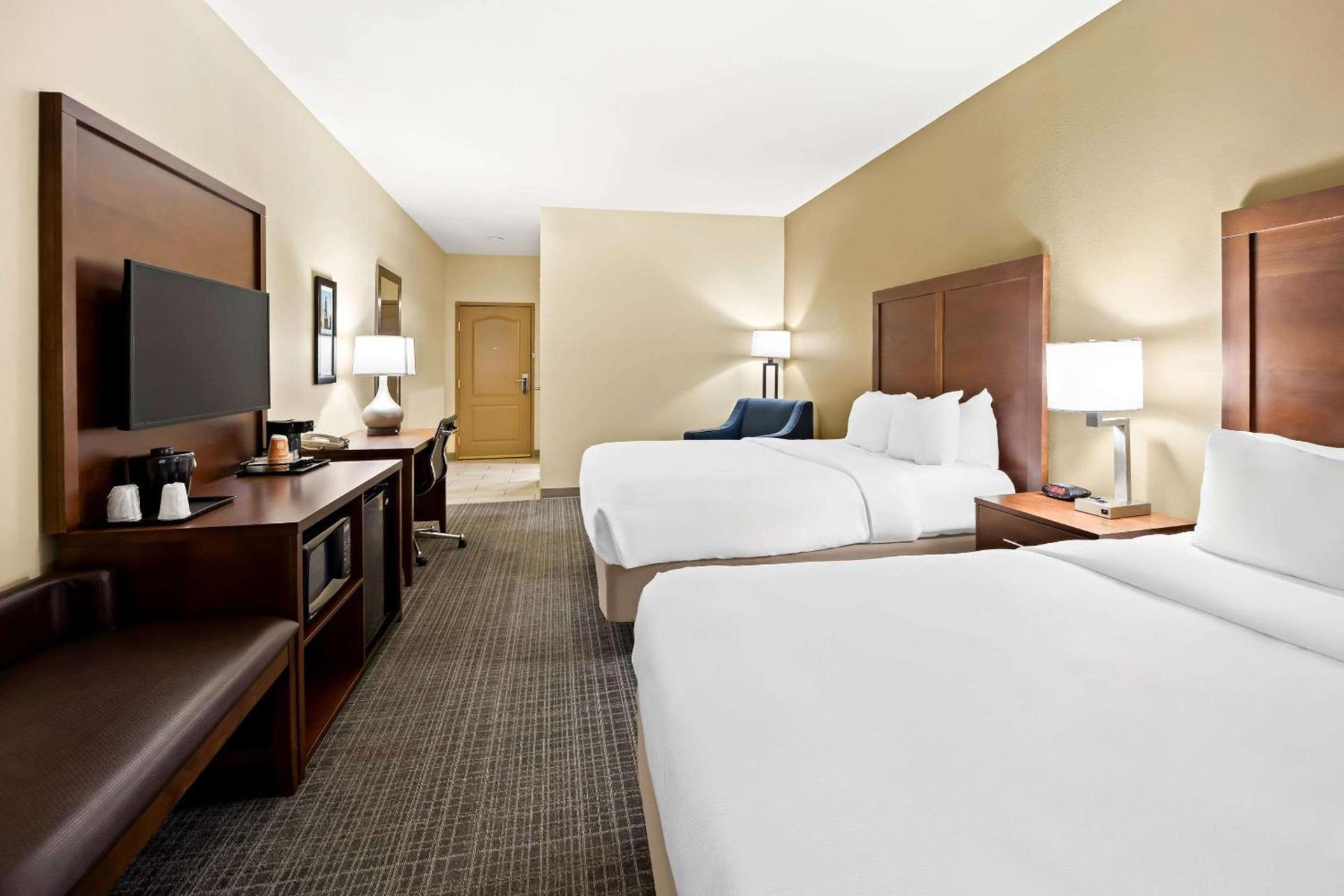 Comfort Inn & Suites High Point - Archdale photo 9