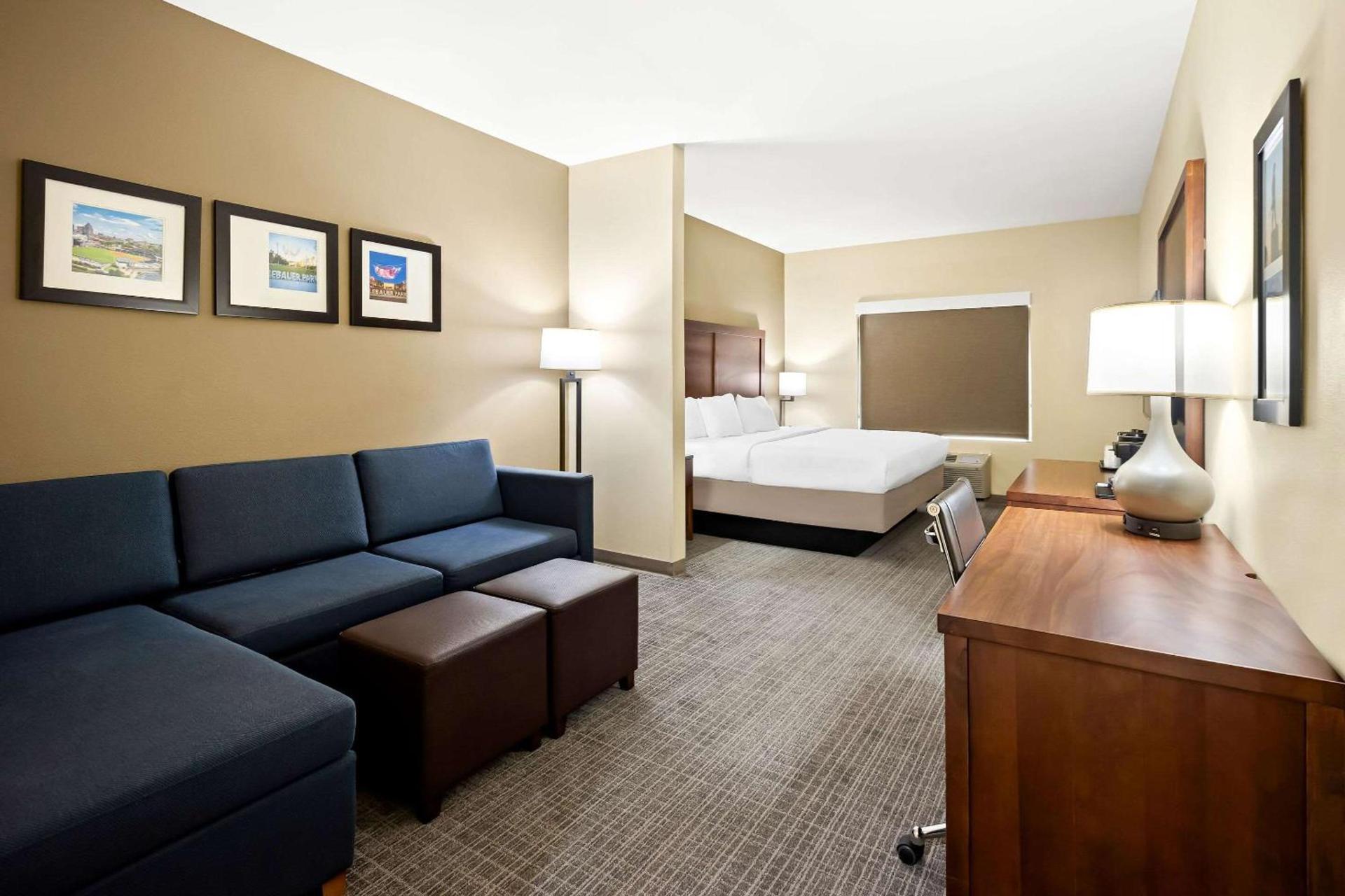 Comfort Inn & Suites High Point - Archdale photo 15