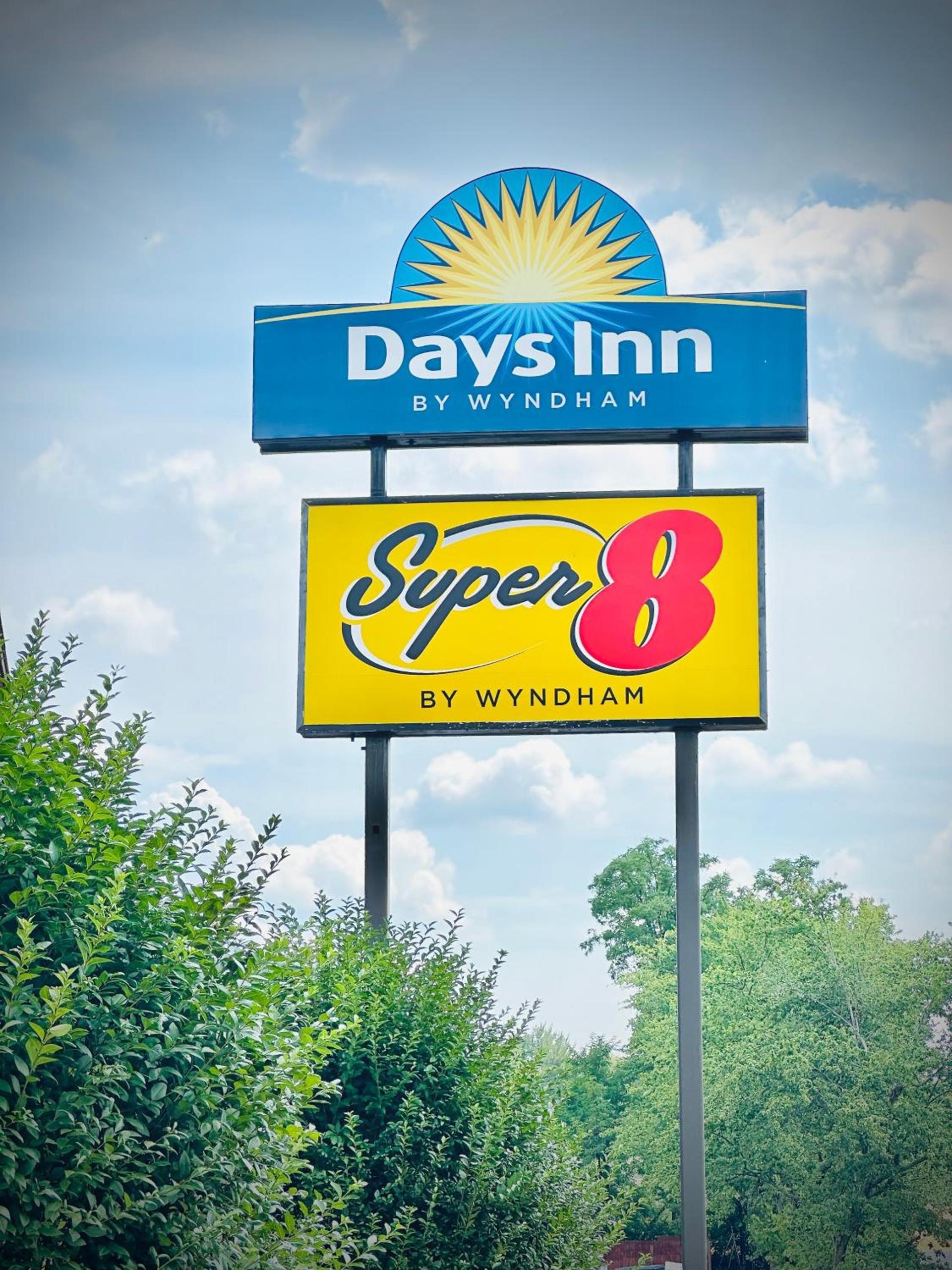 Days Inn Alexandria by Wyndham photo 4