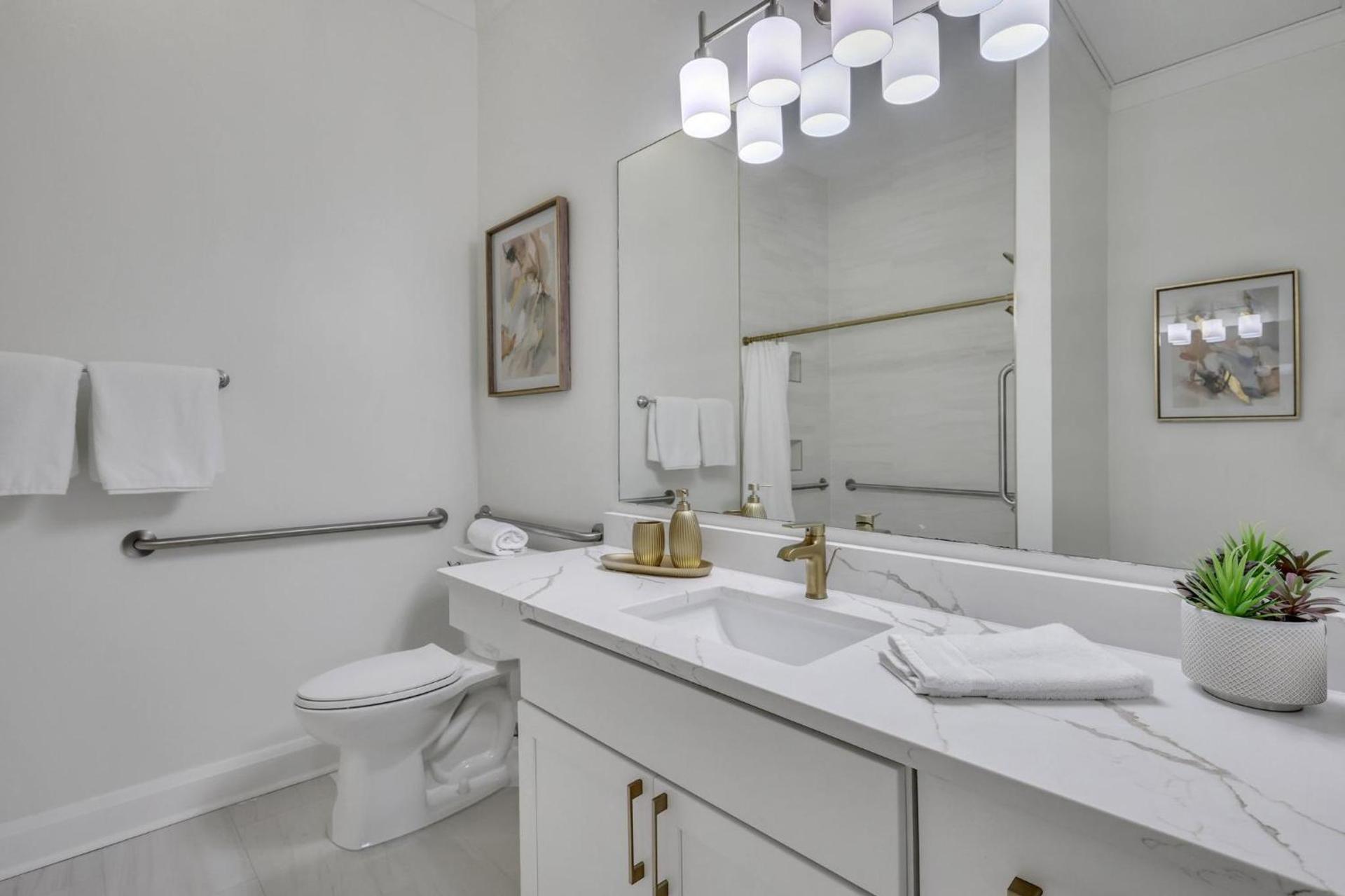 Savannah Residences photo 49