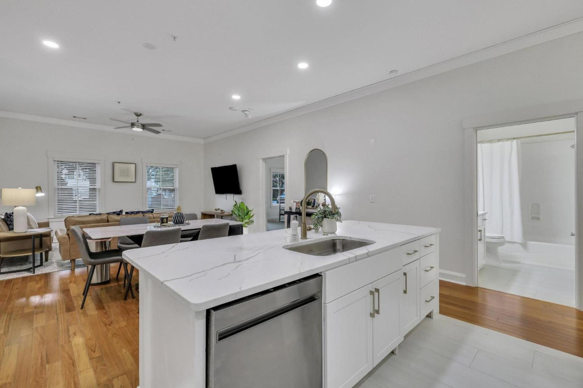 Savannah Residences photo 51
