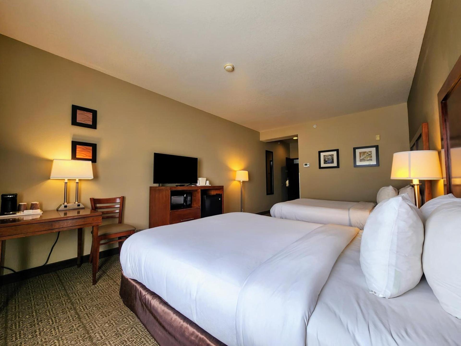 Comfort Inn Bolivar photo 43