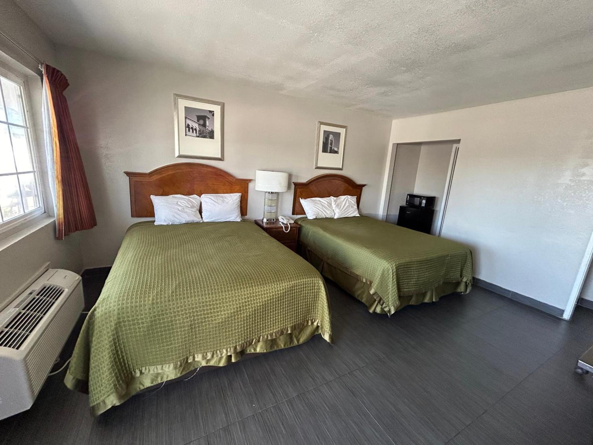 Dixon Motel photo 16