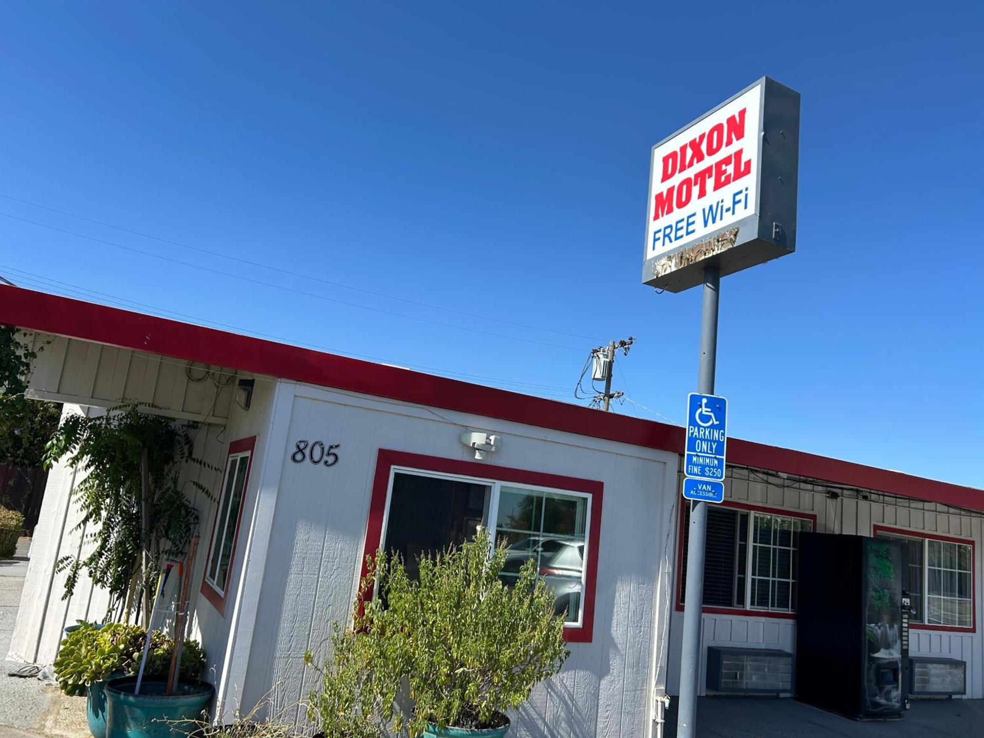 Dixon Motel photo 4