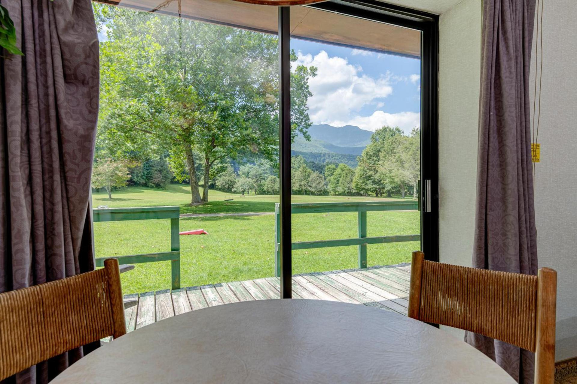 Lodge at Mount Mitchell photo 14