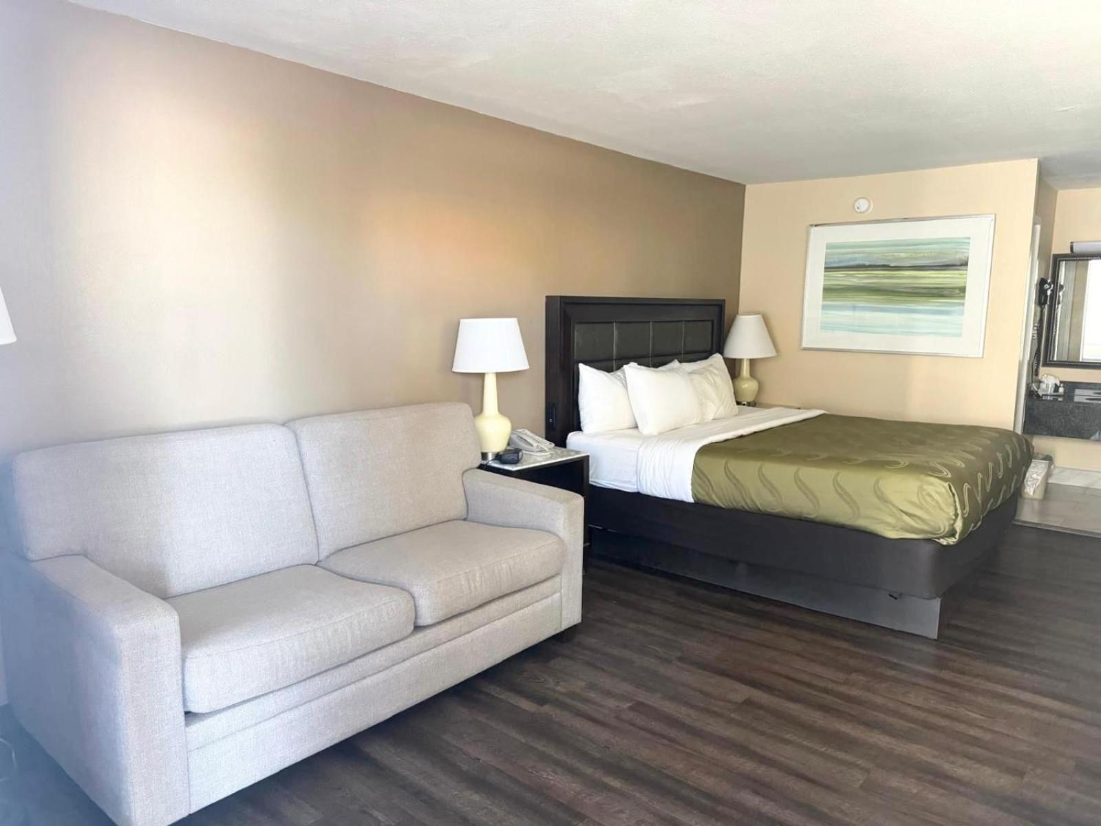 Quality Inn Kennedy Space Center photo 47