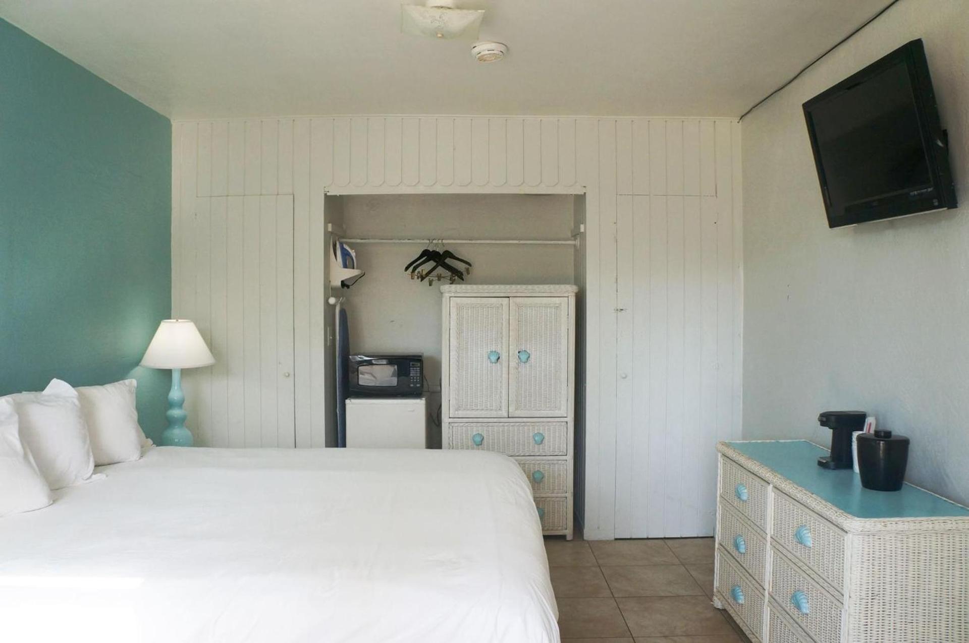 Coral Motel photo 3