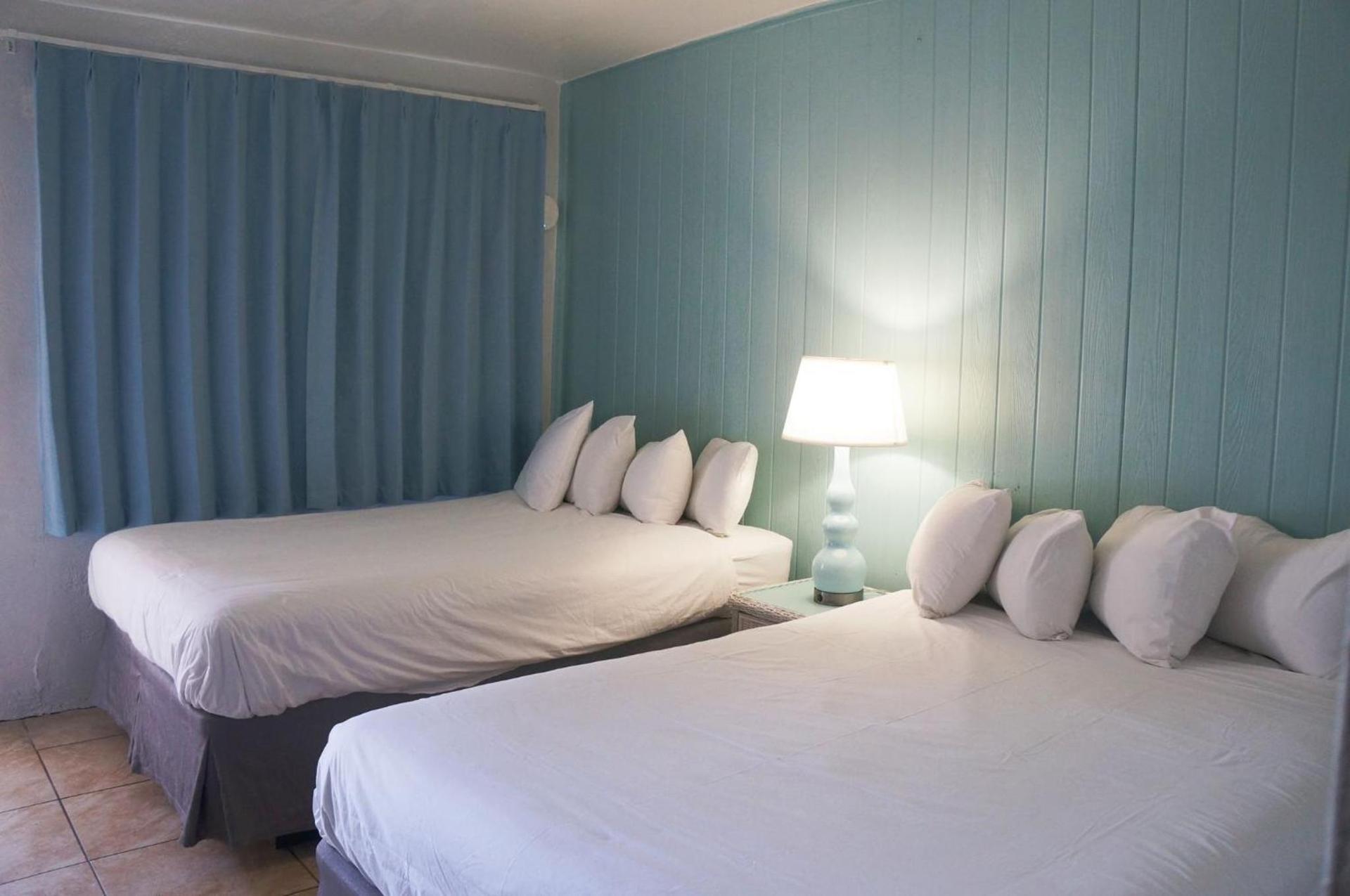 Coral Motel photo 36