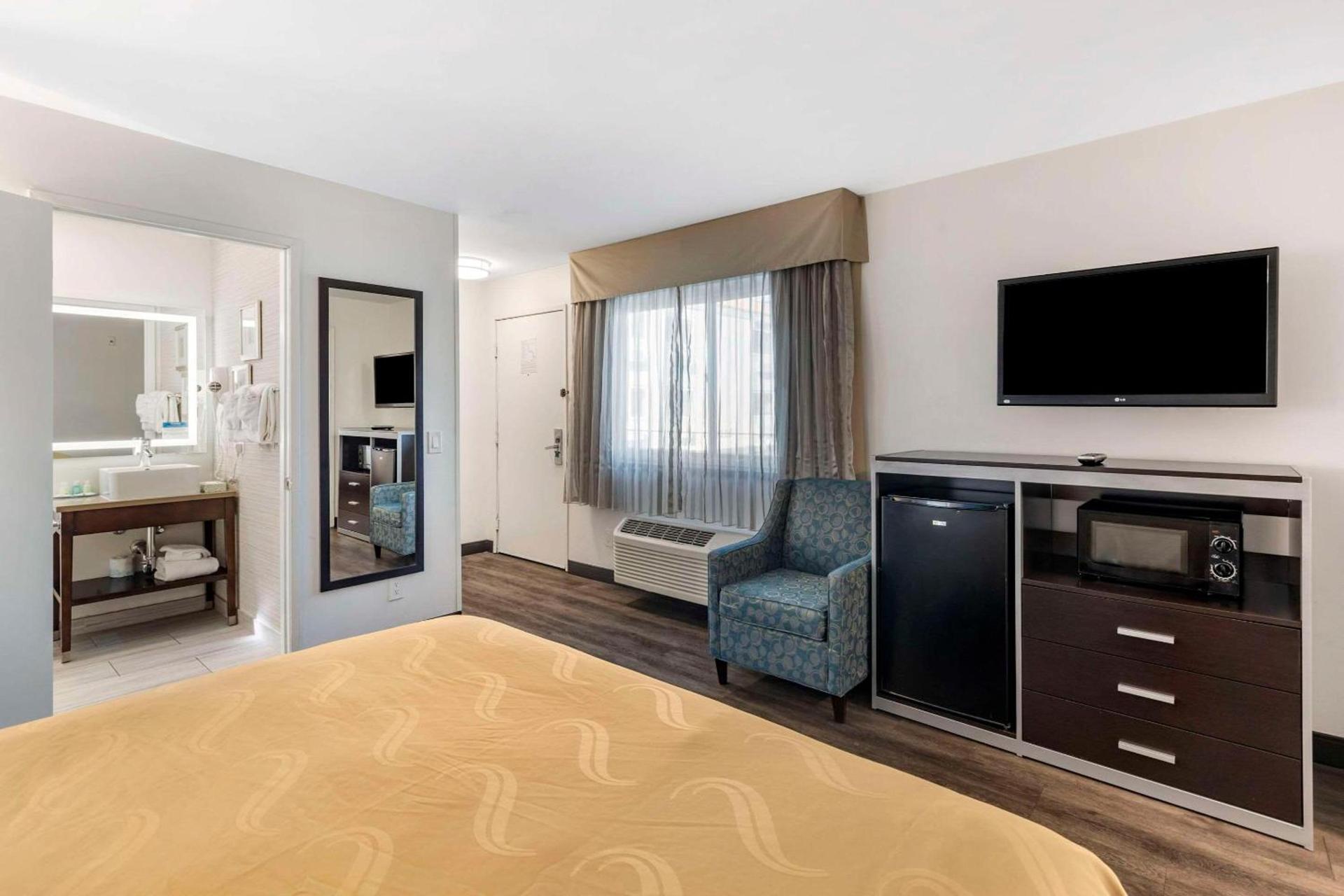 Quality Inn Burbank Airport photo 54