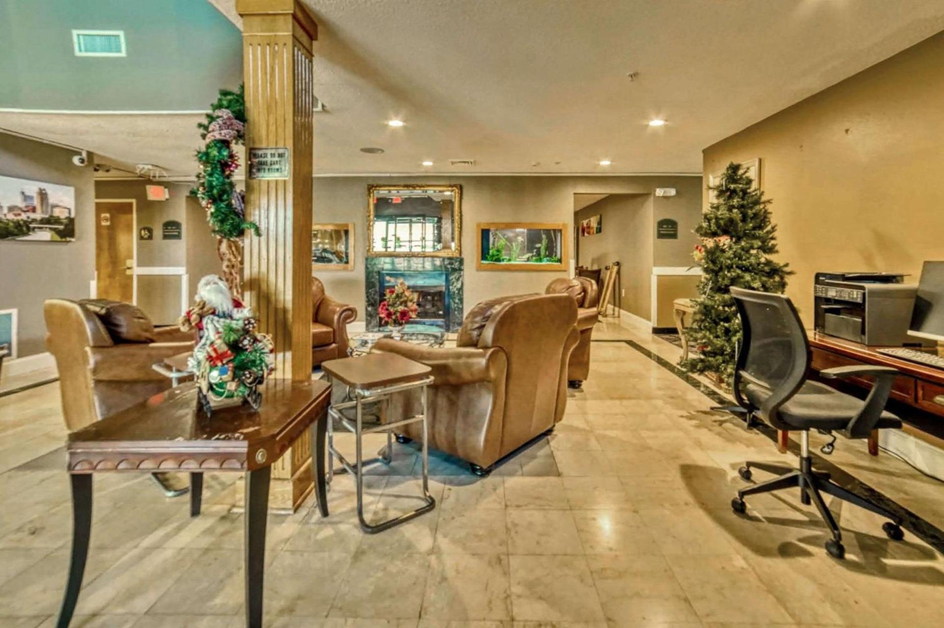 Americas Best Value Inn Raleigh photo 13