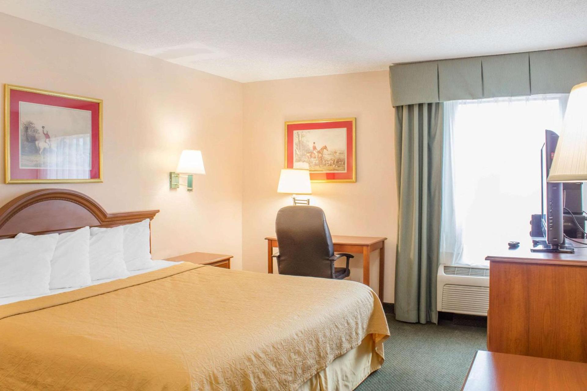Americas Best Value Inn Raleigh photo 26