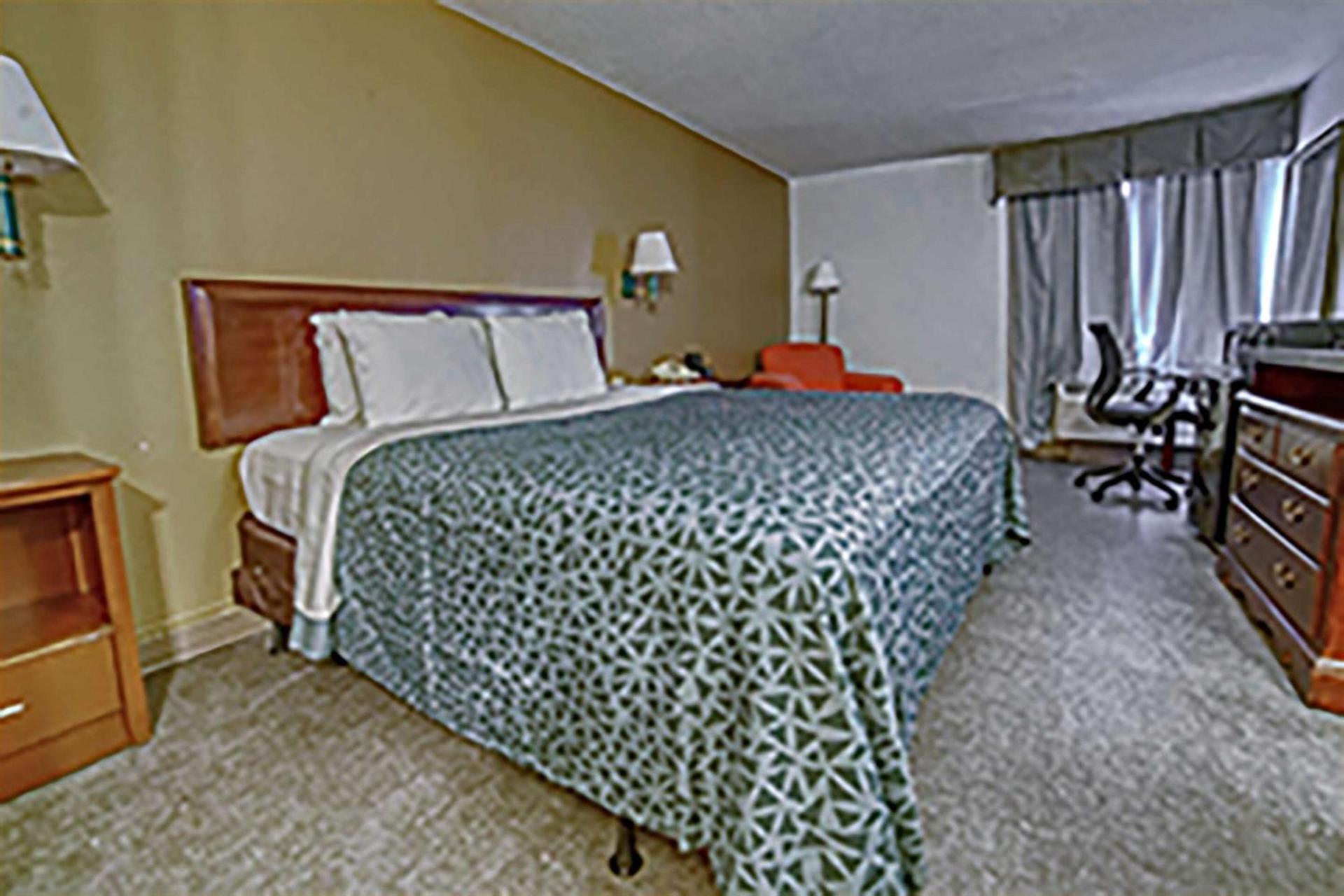 Americas Best Value Inn Raleigh photo 30