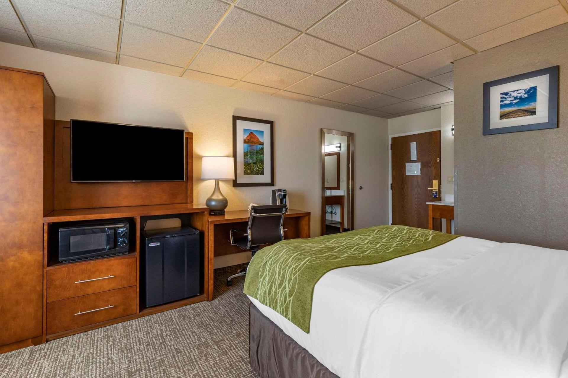 Comfort Inn & Suites Gateway to Glacier National Park photo 6