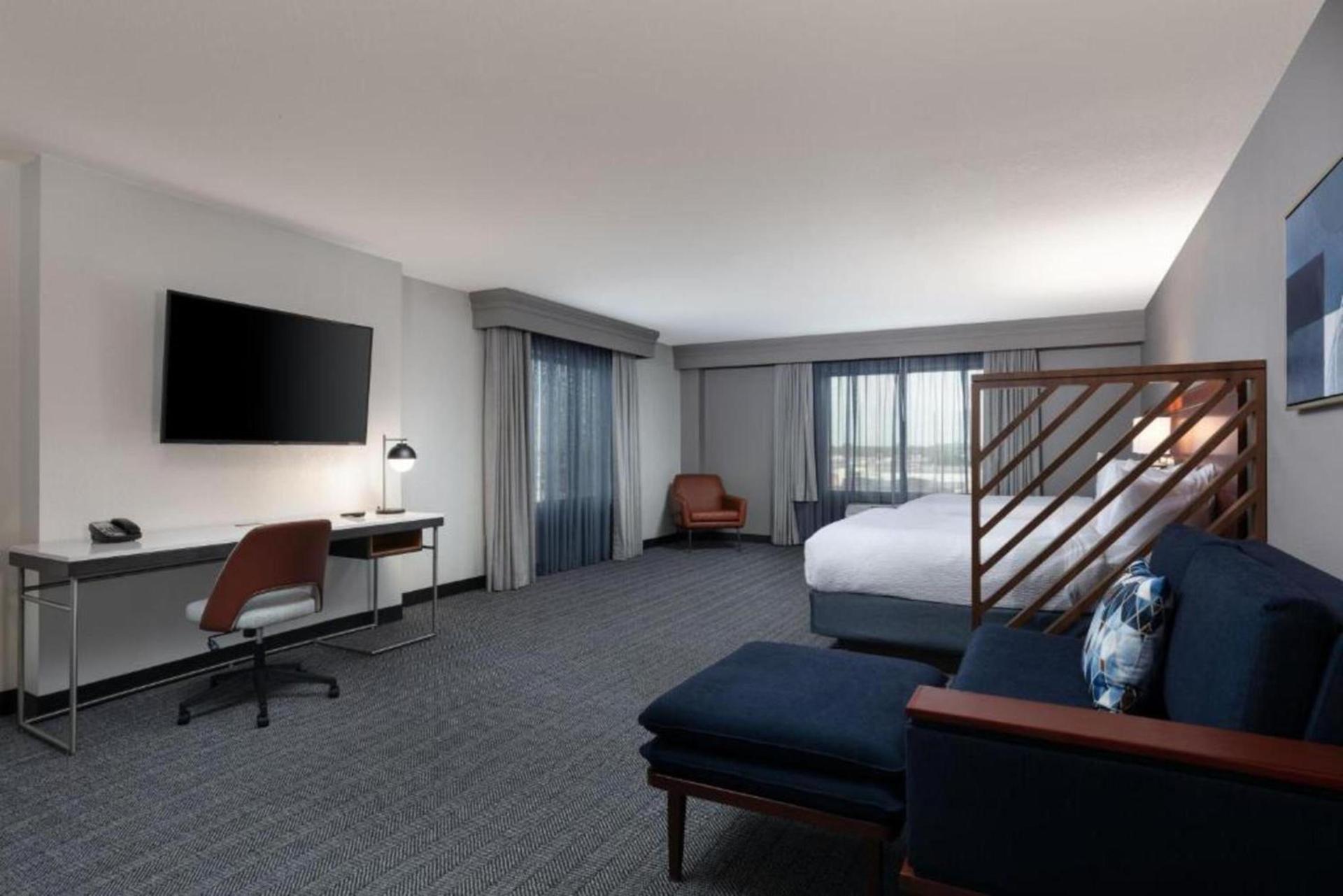 Courtyard by Marriott Wichita at Old Town photo 63