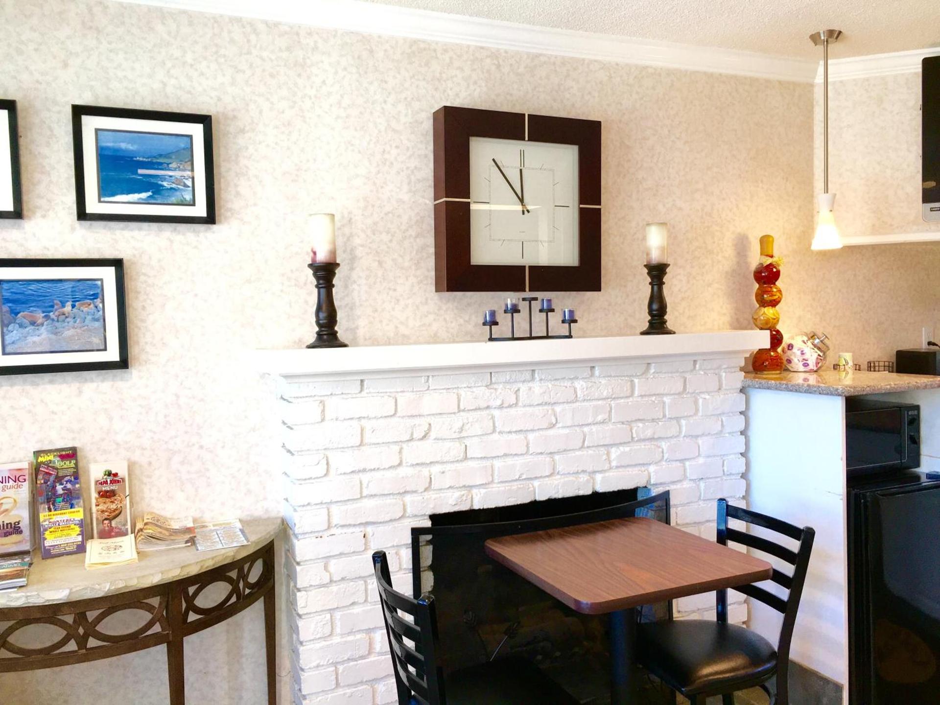 Pelican Inn photo 57