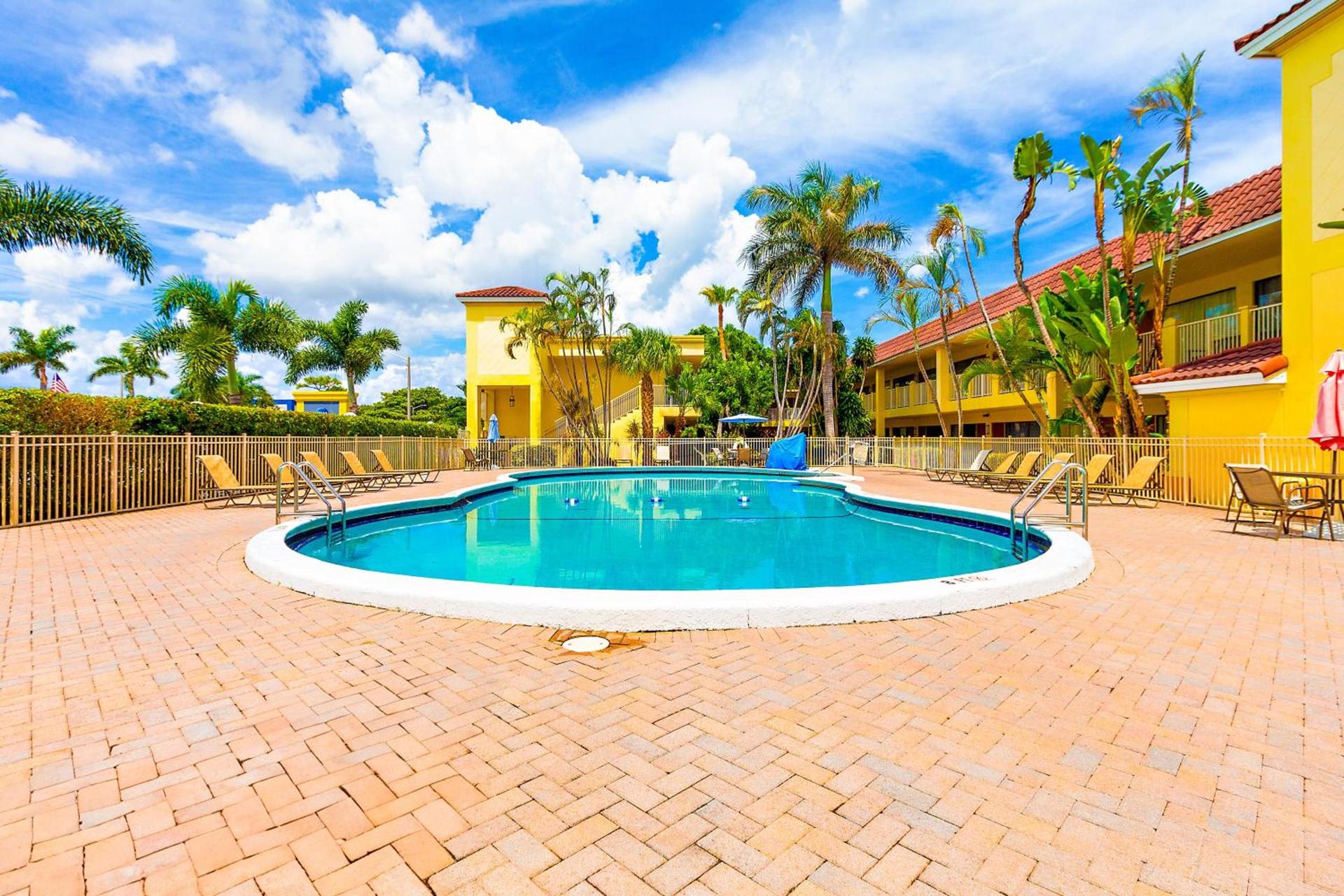 Oasis Boca Raton photo 36