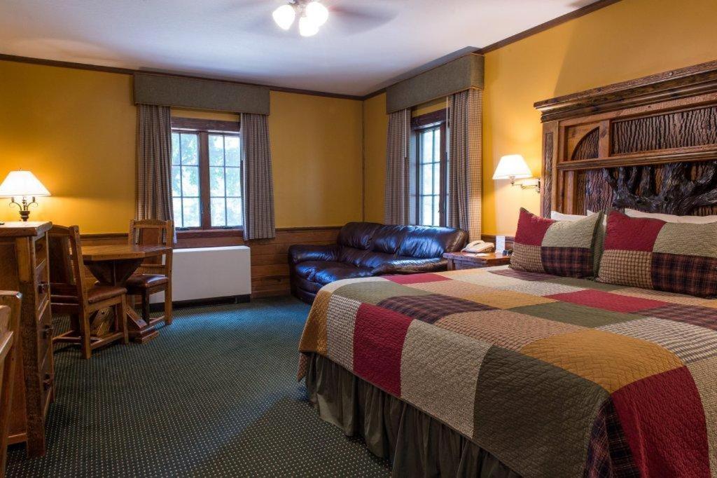 Starved Rock Lodge photo 5