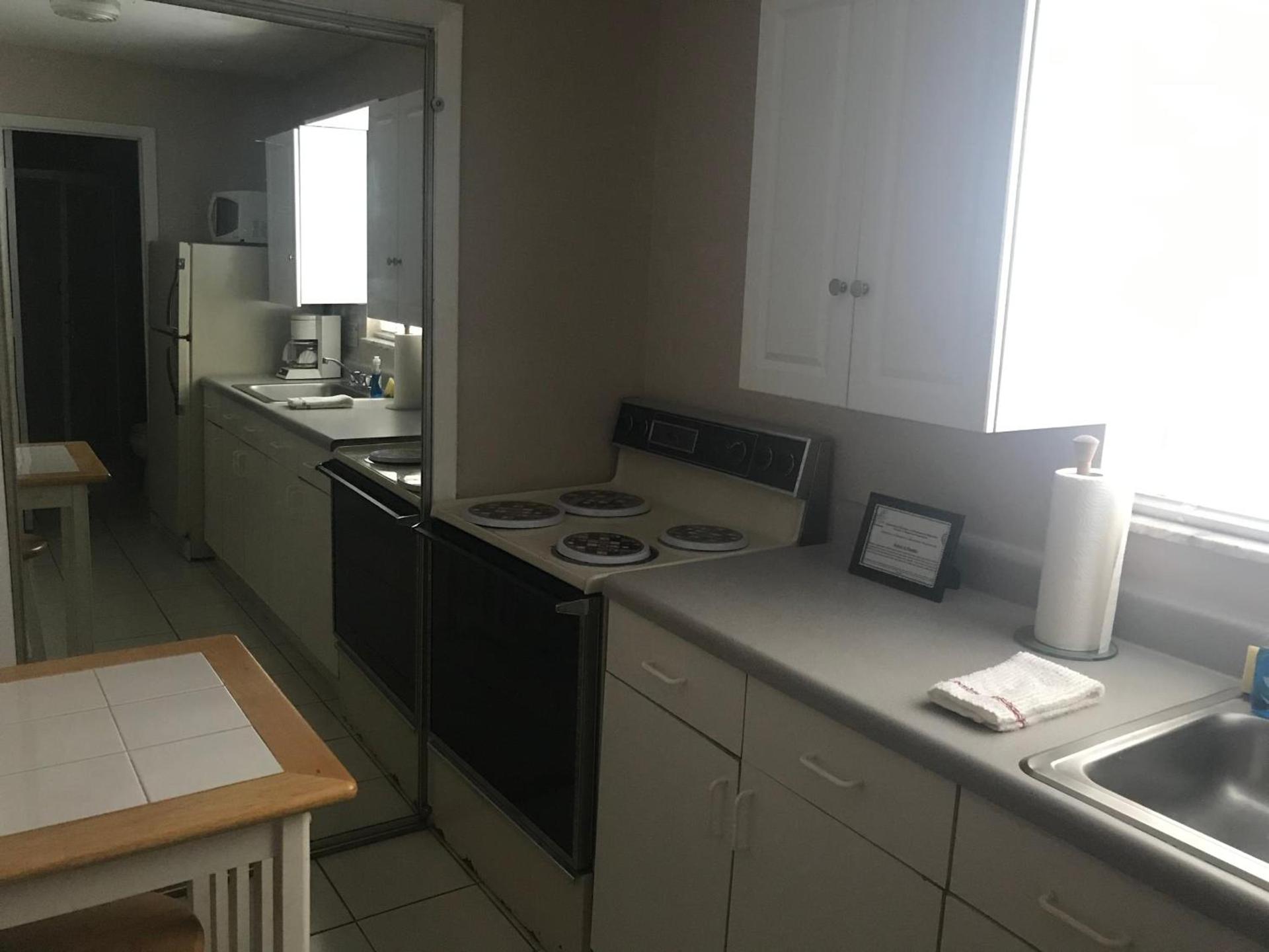 INN LEATHER GUEST HOUSE-GAY MALE ONLY photo 17