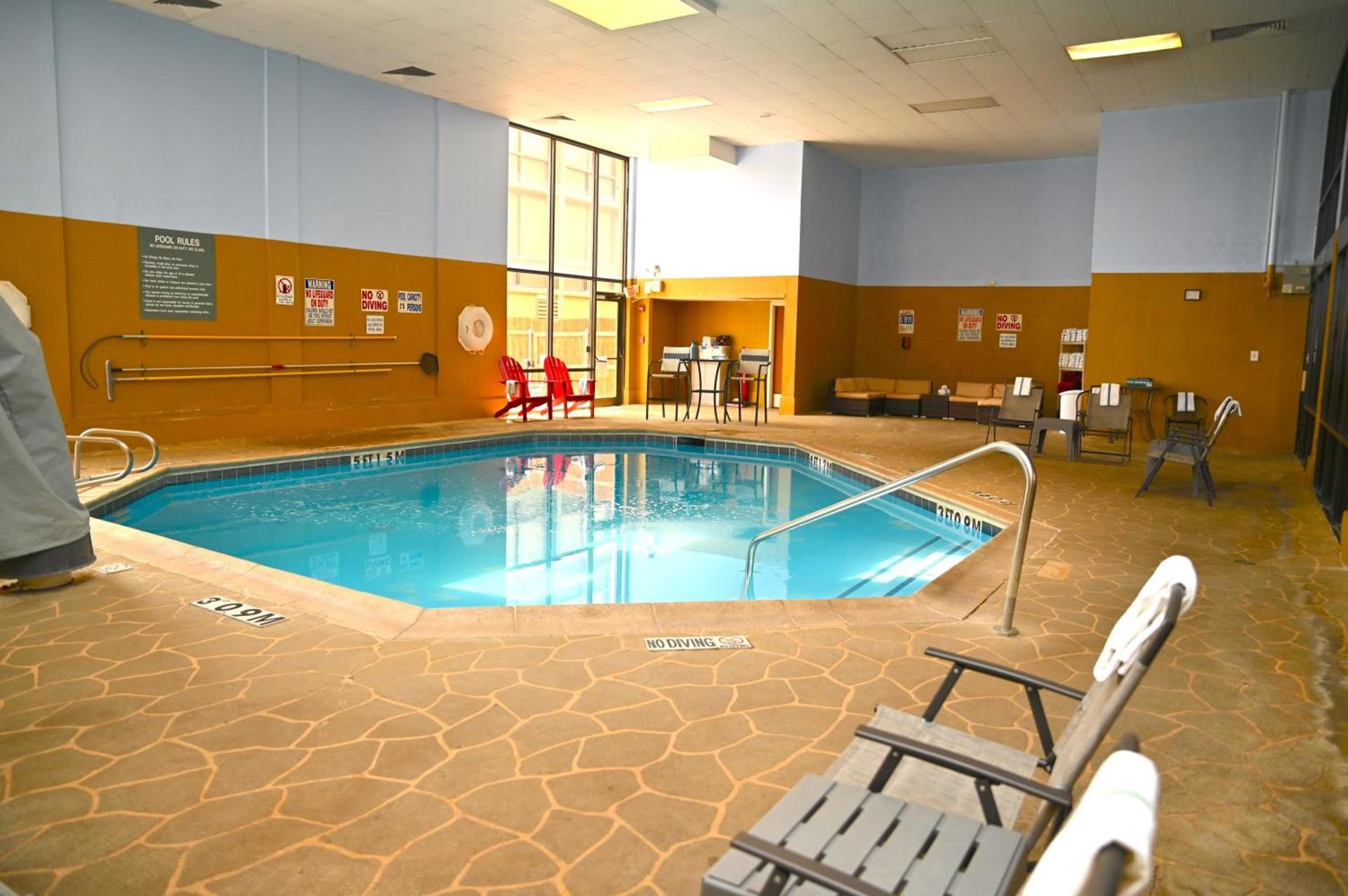 MCM Elegante Hotel & Suites Lubbock photo 30