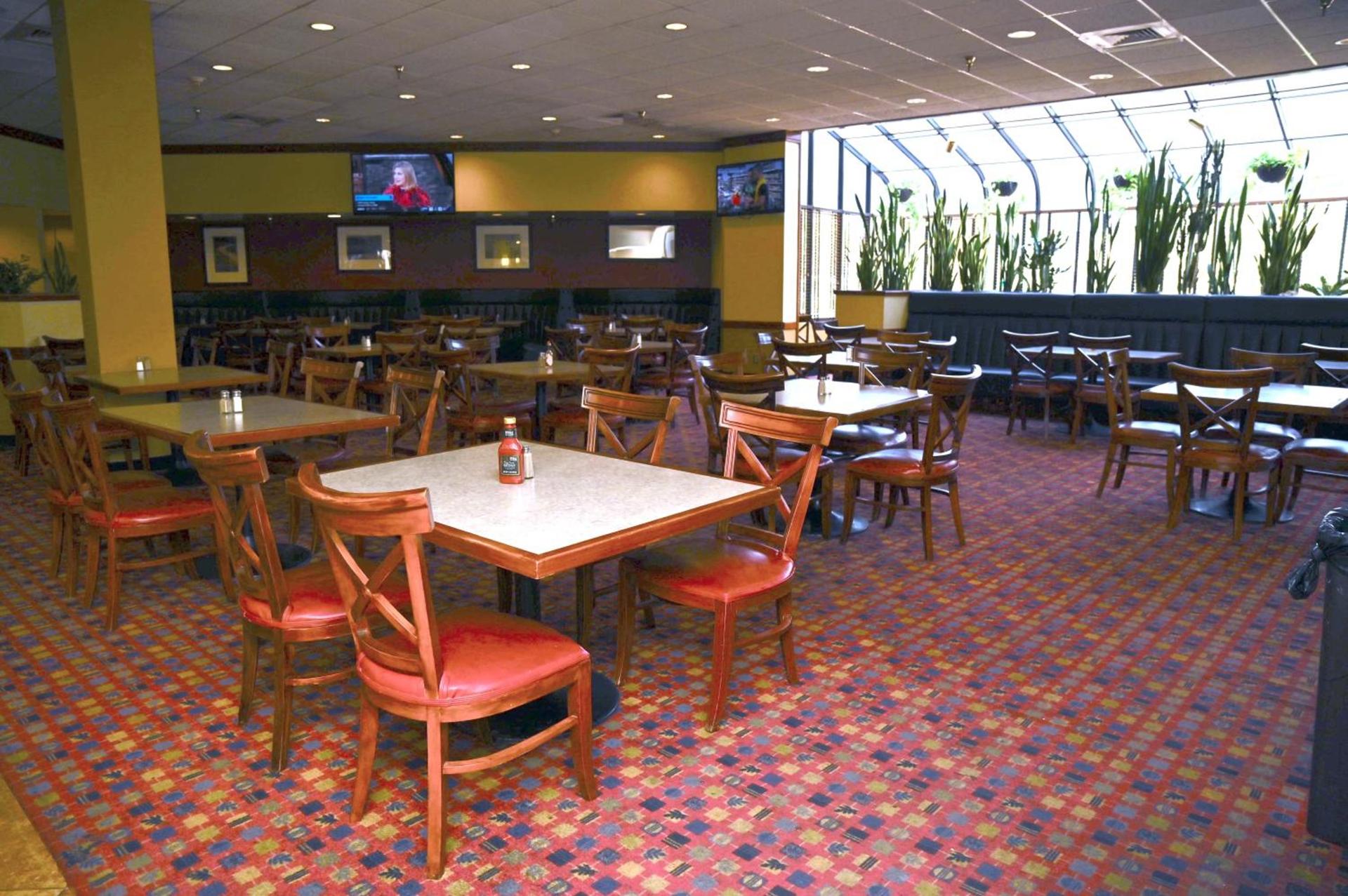 MCM Elegante Hotel & Suites Lubbock photo 12