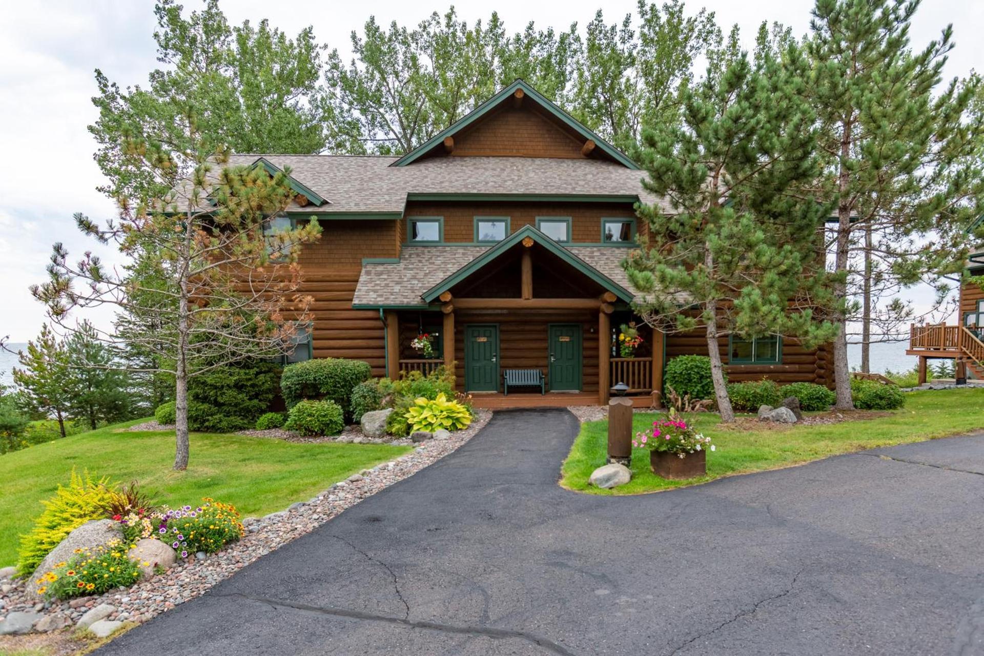 Grand Superior Lodge photo 79