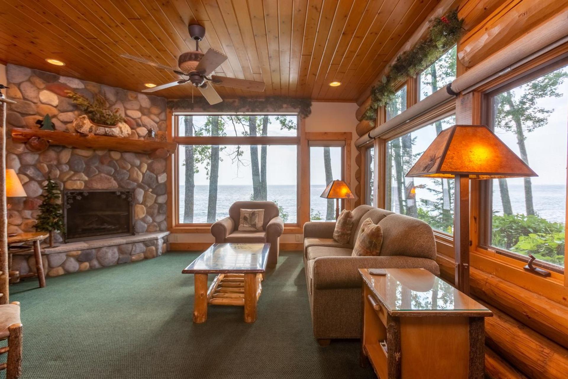 Grand Superior Lodge photo 92