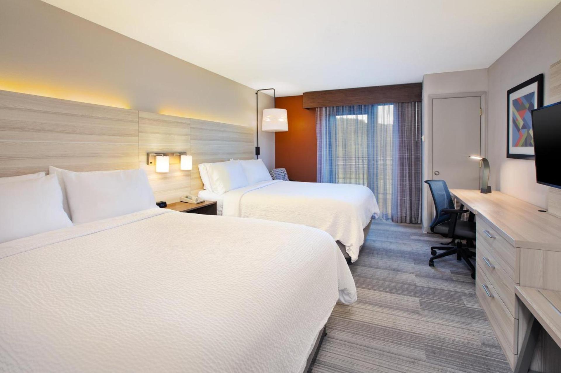Holiday Inn Express Hotel & Suites Athens by IHG photo 30