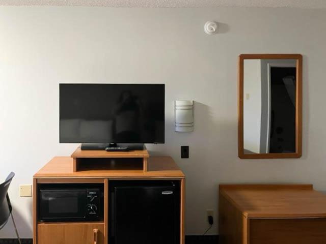 Motel 6 Portland OR Southeast photo 28