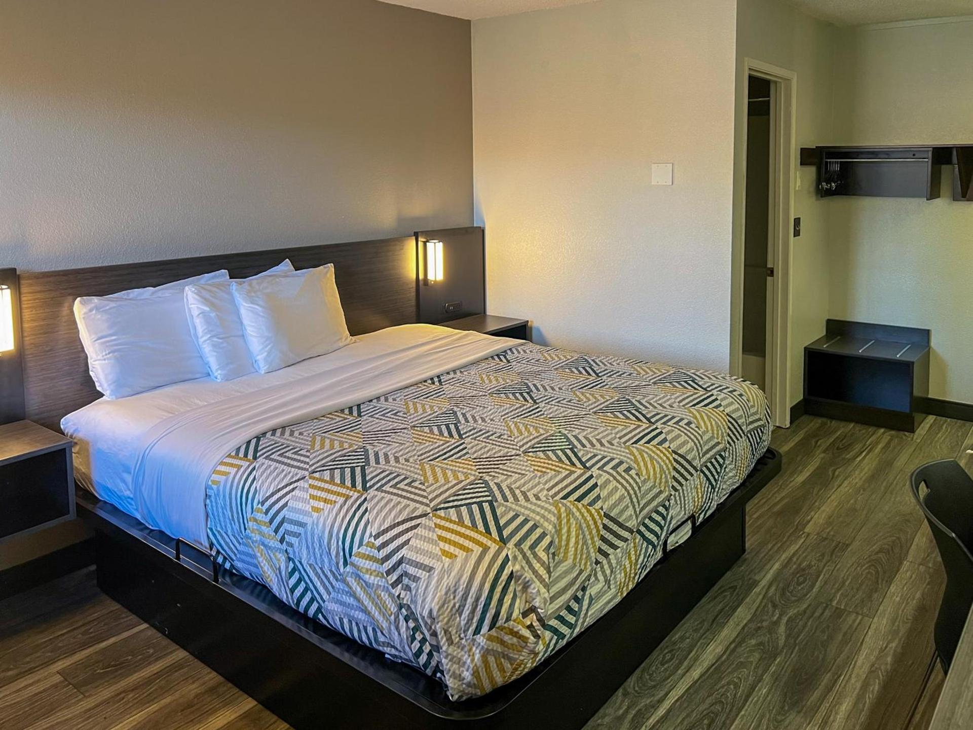 Motel 6 Portland OR Southeast photo 38