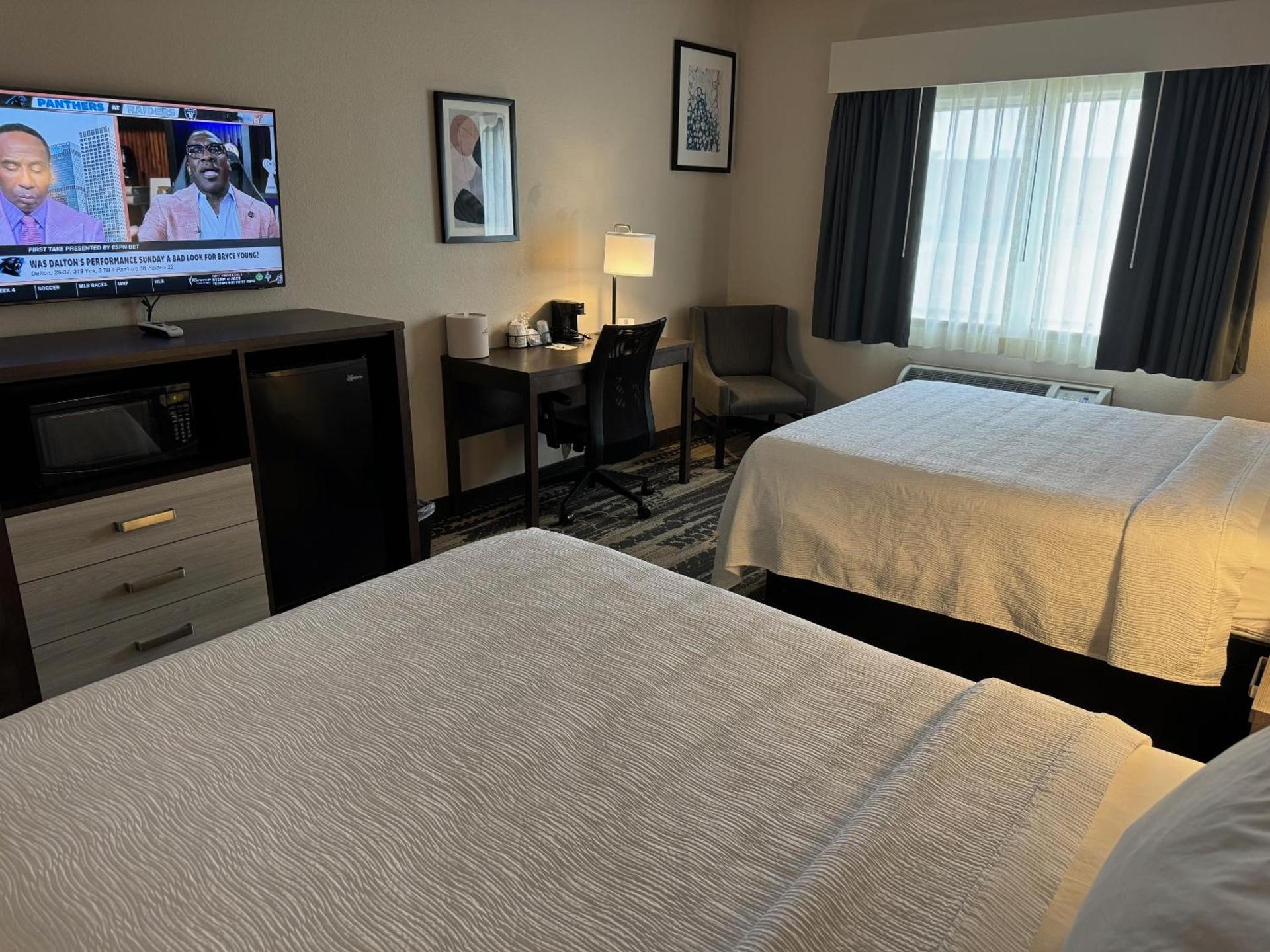 Wingate by Wyndham Marion photo 31