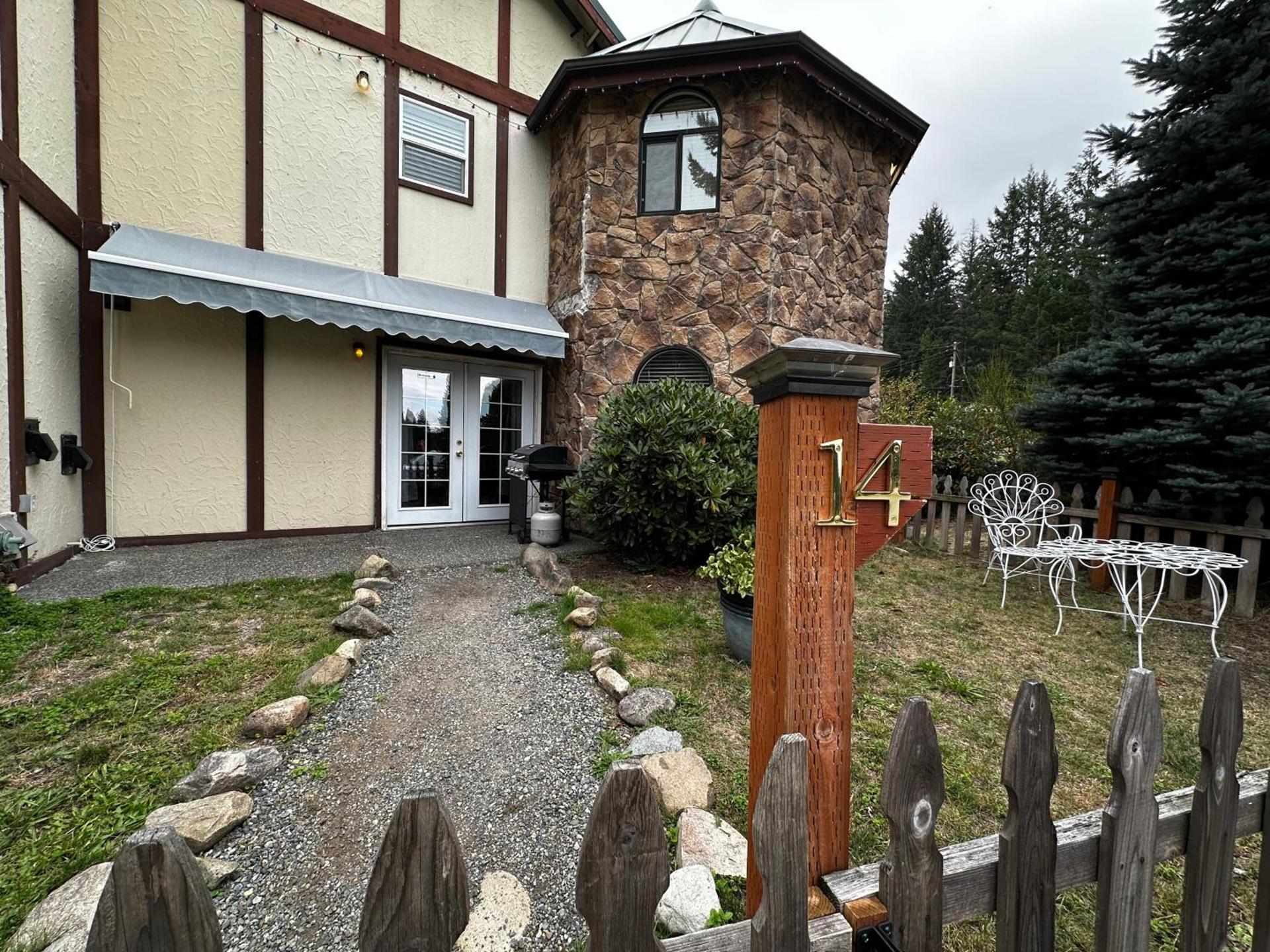 Packwood Lodge & Cabins photo 61