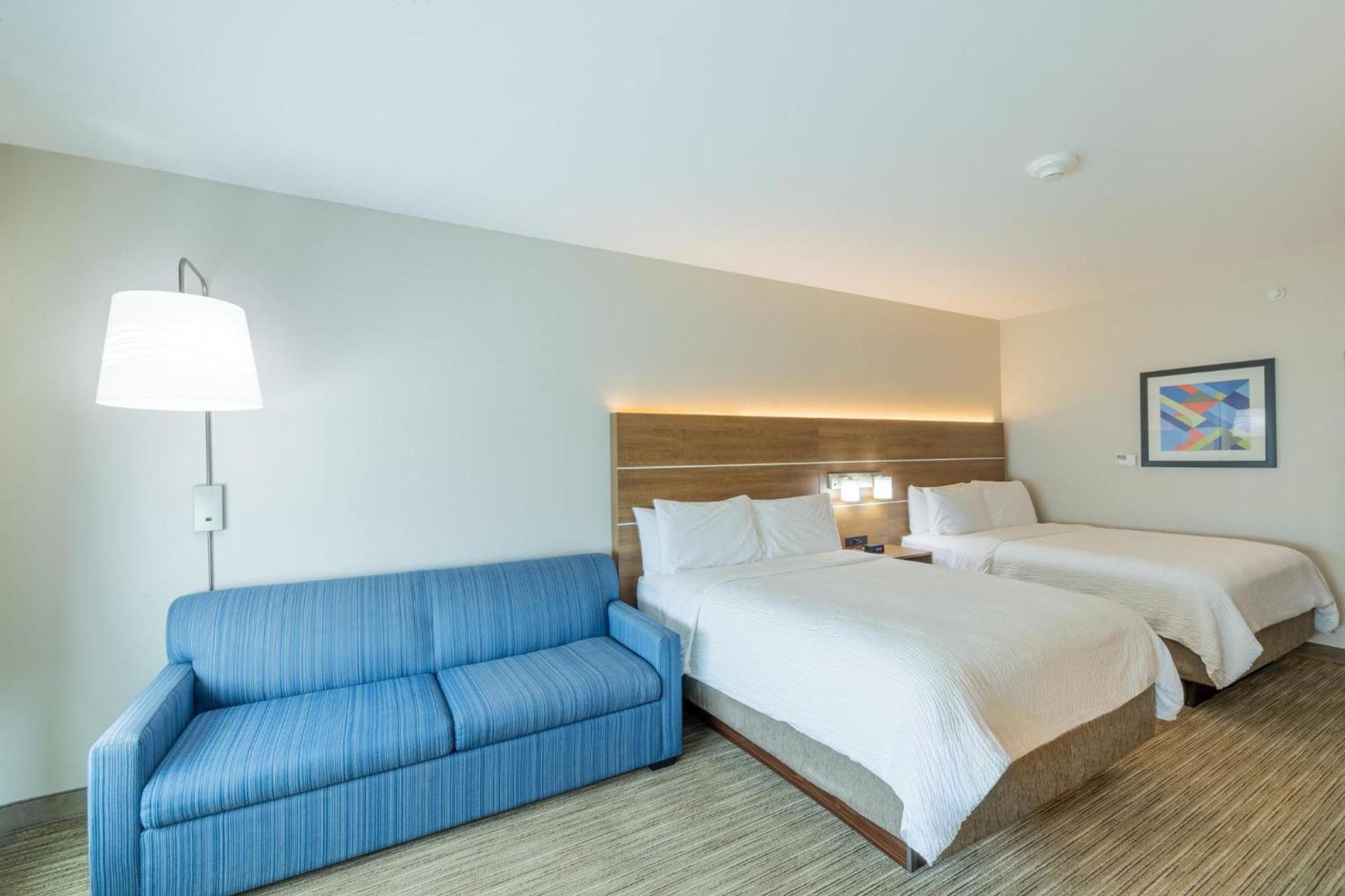 Holiday Inn Express & Suites Lindale - Tyler by IHG photo 51