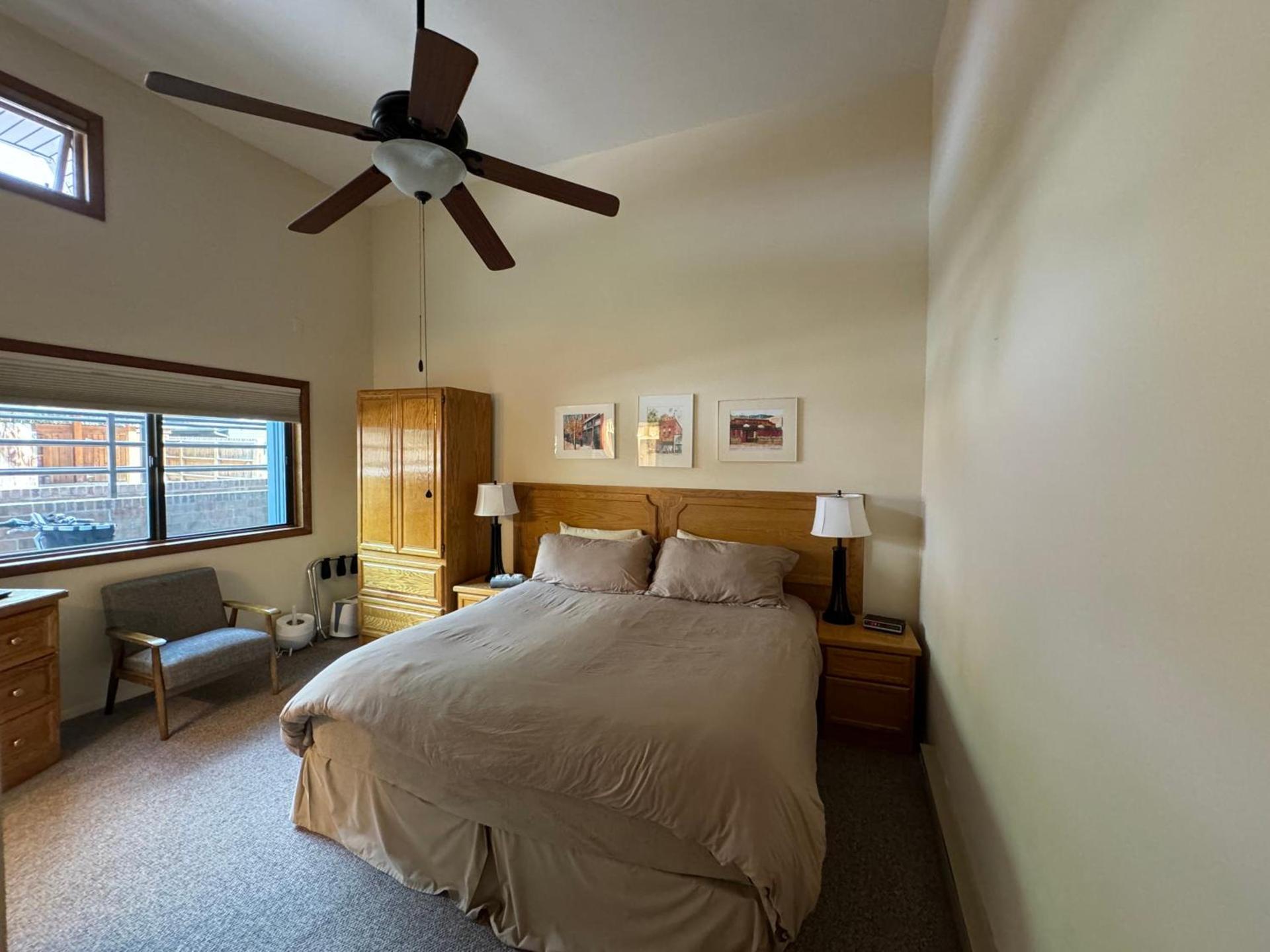 Shadow Mountain Lodge photo 13