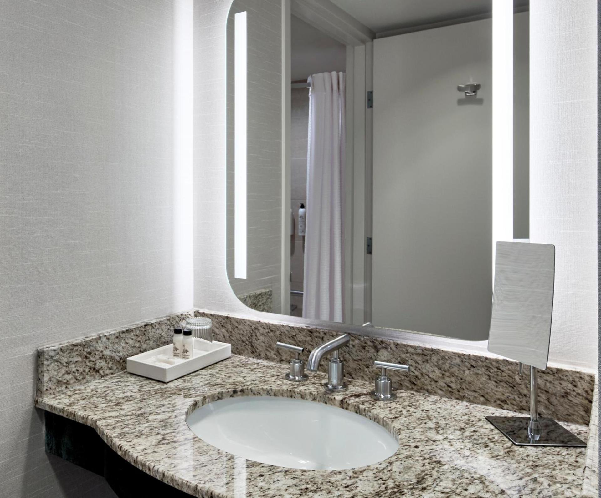 Delta Hotels by Marriott Toledo photo 20