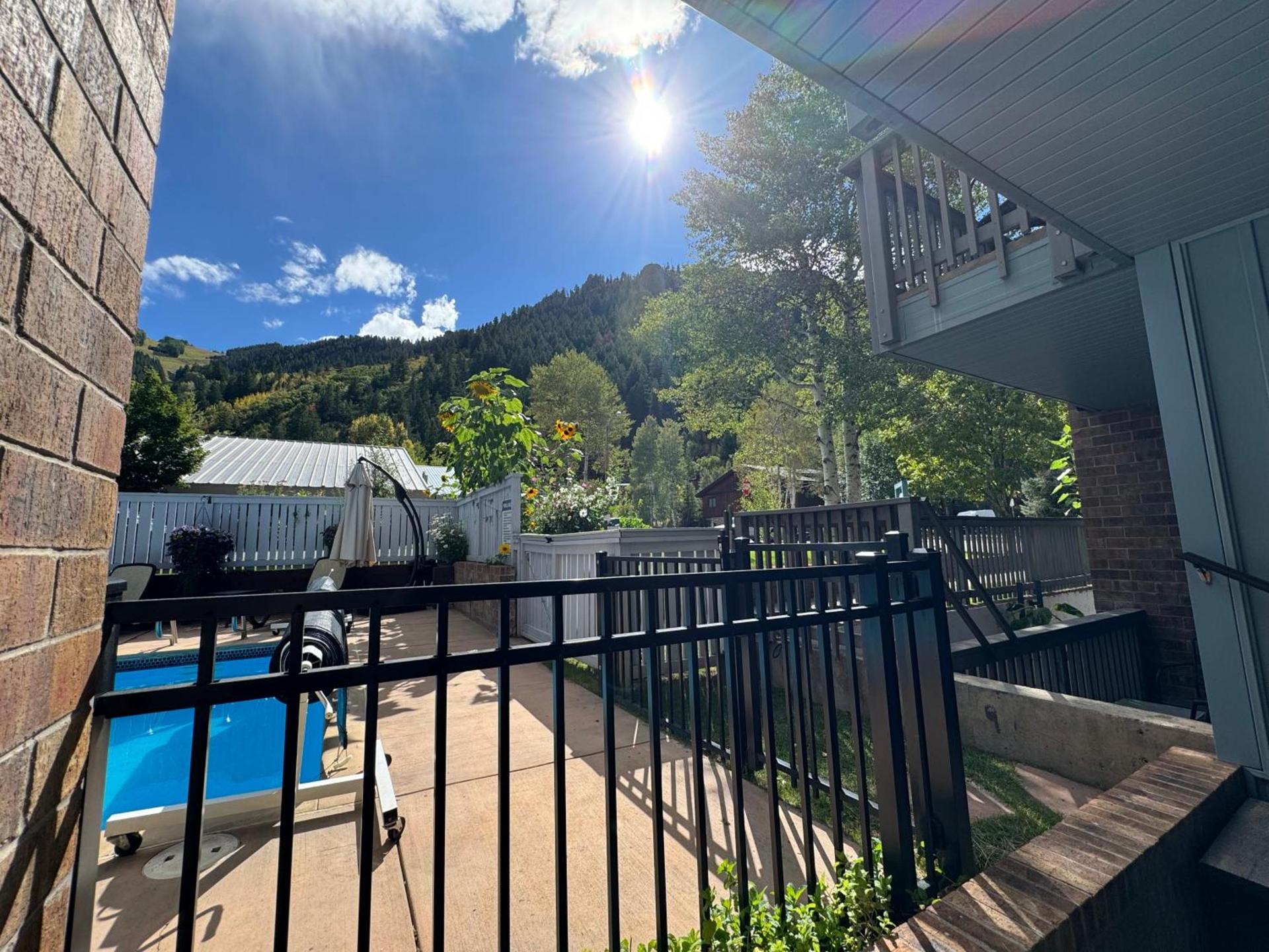 Shadow Mountain Lodge photo 35
