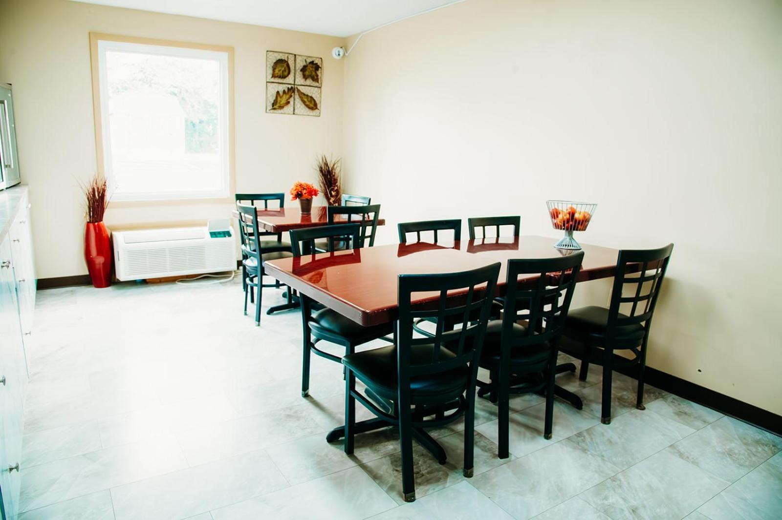 Country Garden & Suites photo 41