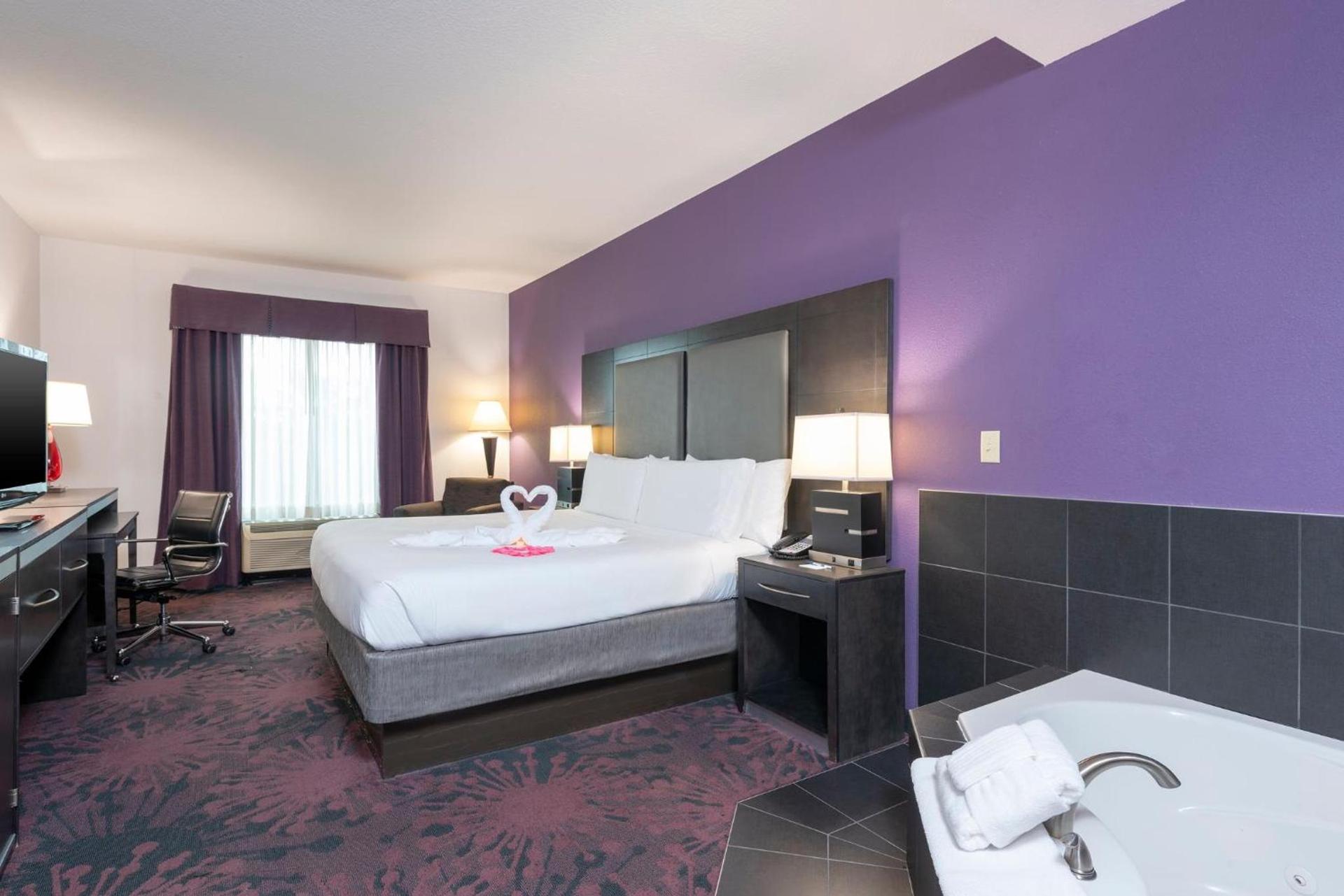 Holiday Inn Express & Suites Columbus - Polaris, an IHG Hotel photo 33