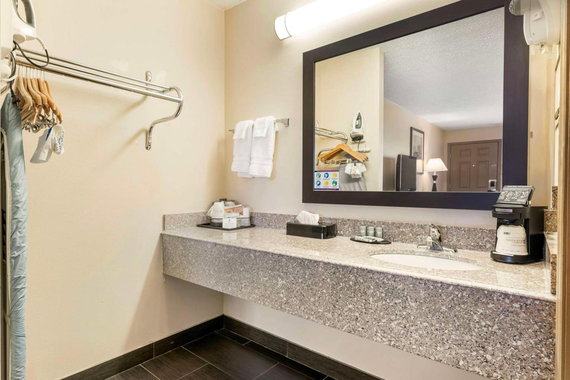 Best Western Van Buren Inn photo 20
