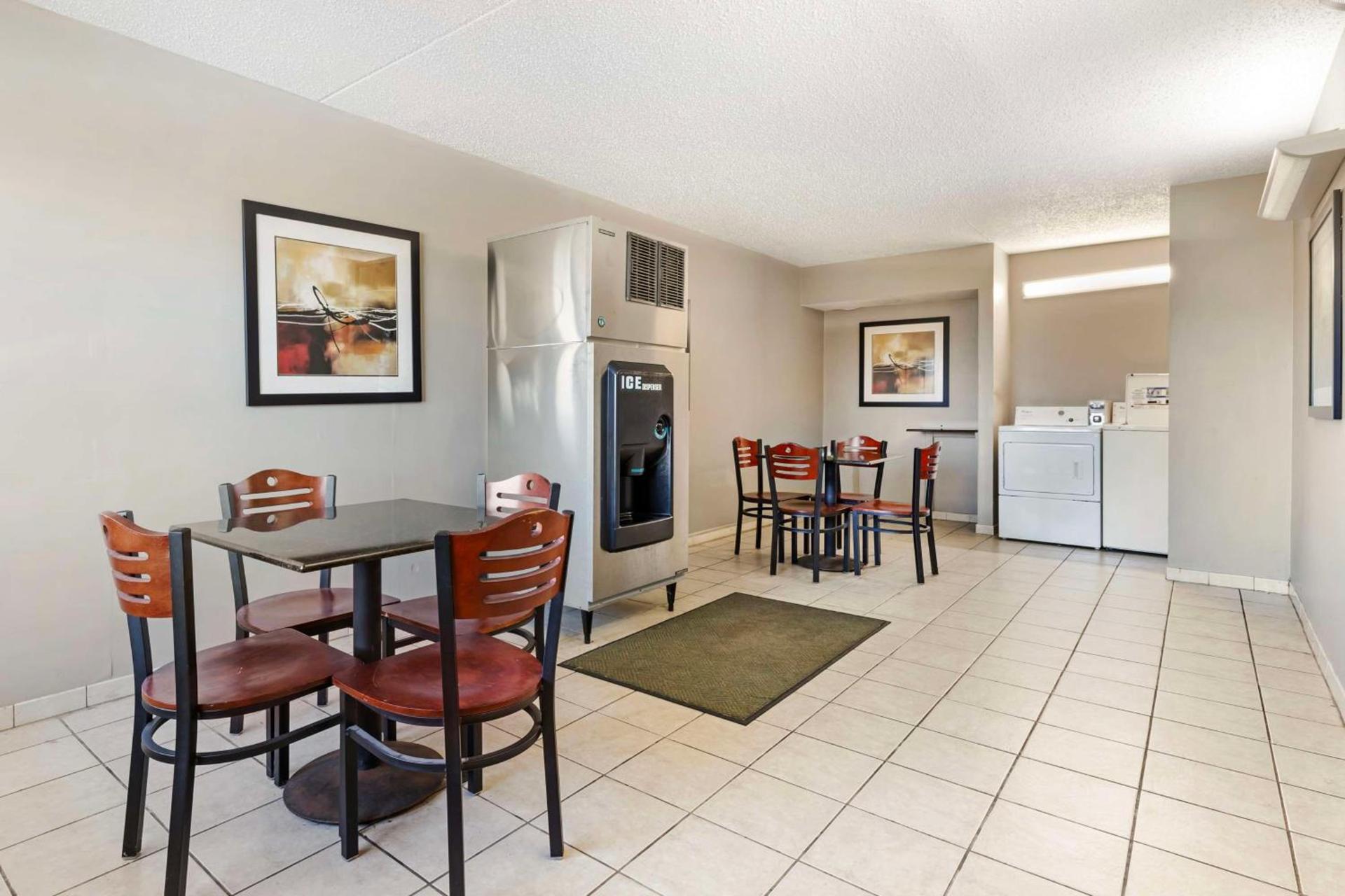 Best Western Van Buren Inn photo 23