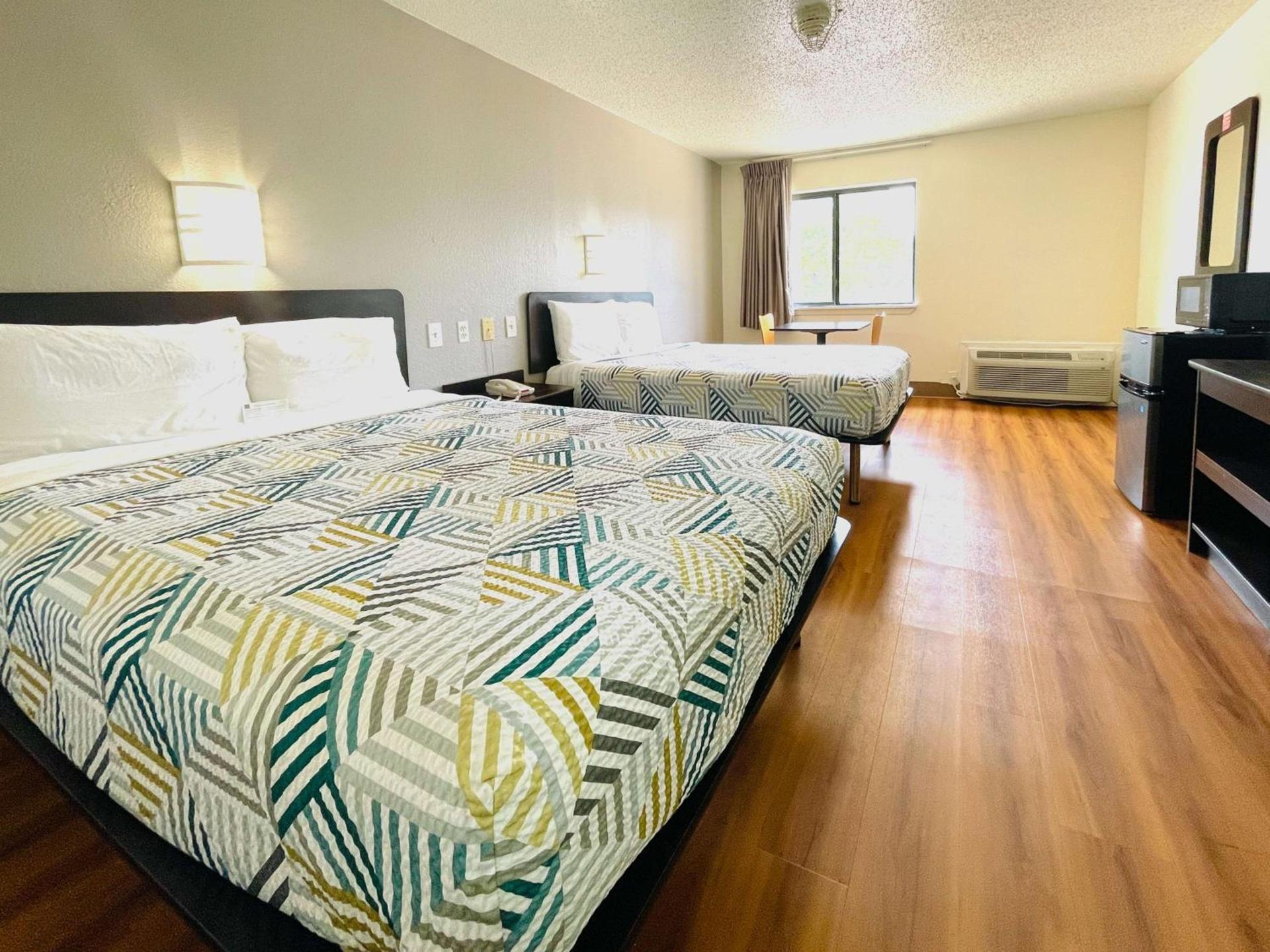 Motel 6-Duncanville, TX - Dallas photo 14