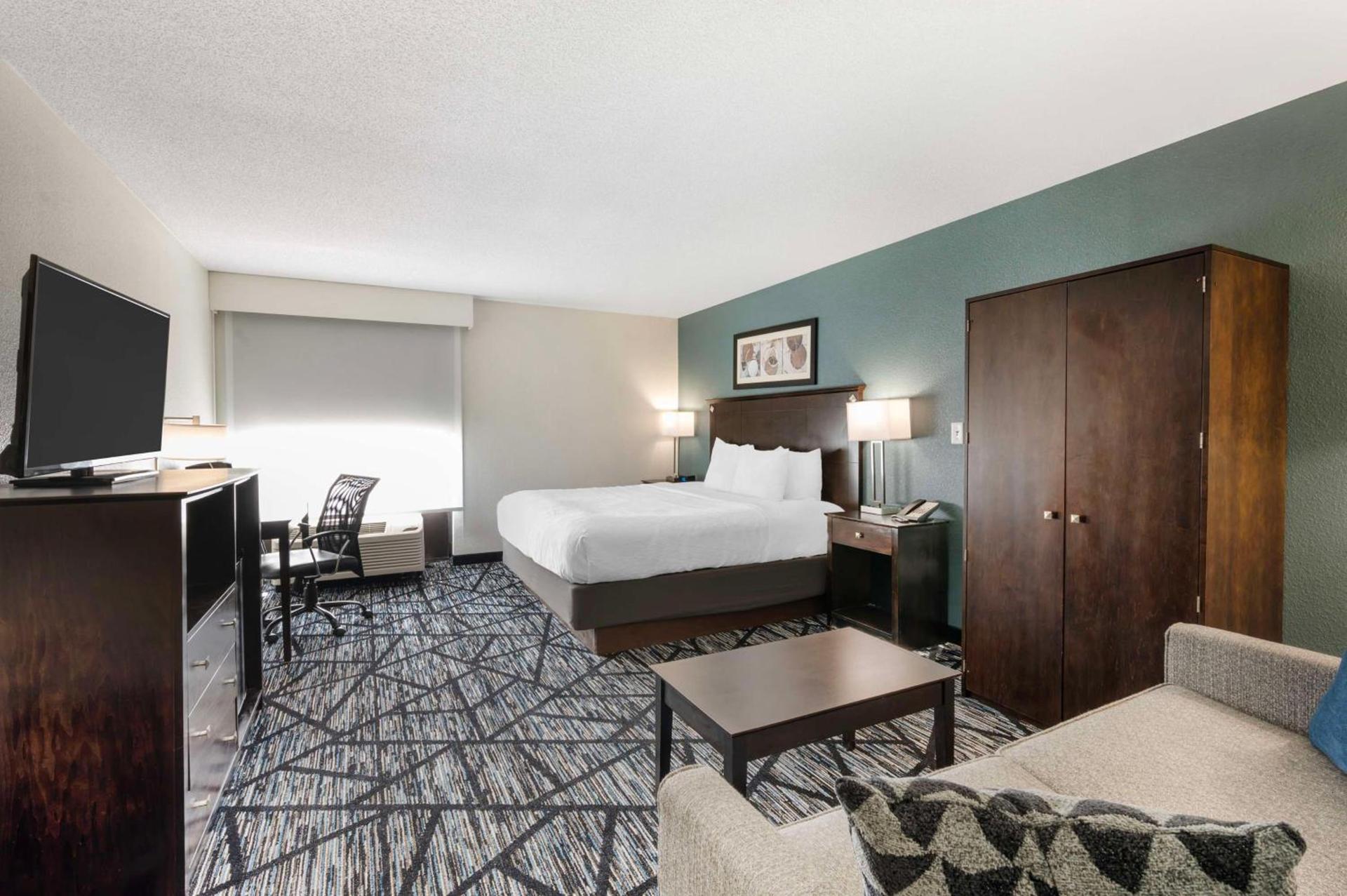 Best Western Plus Anderson photo 19